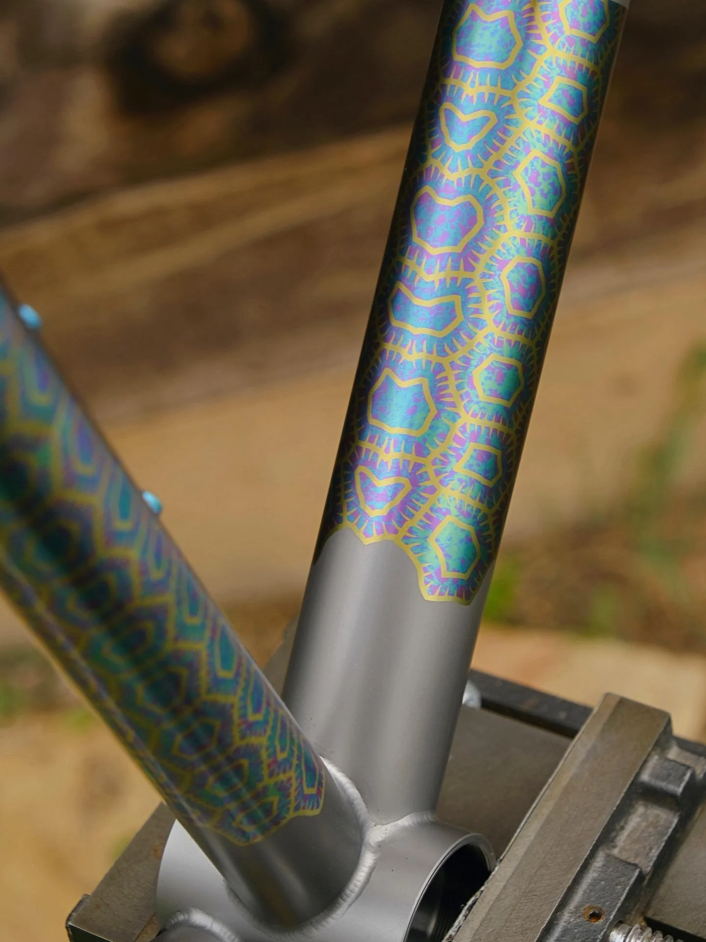 A very special finish for Brian, a bespoke tortoise shall pattern for his custom &ldquo;Tortuga&rdquo; finish 🐢
.
.
.
#tortoise #titaniumanodizing #custombicycle #noboringbikes #madeinusa #durango #colorado #cycling #turtle #roadbike #gravelbike #mt