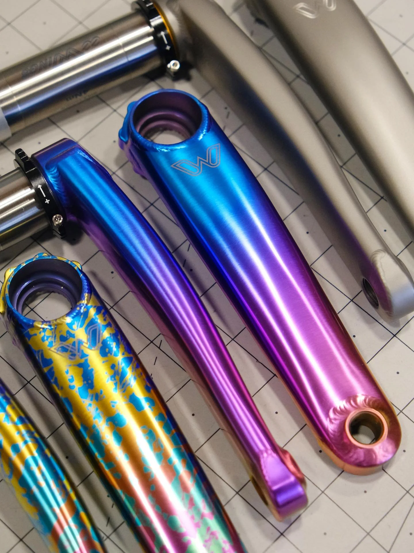 SALE TIME!!! Y&rsquo;all have been working hard and deserve a treat, so I thought I&rsquo;d do a little somethin: for the rest of November, eeWings are going to be 20% off. This includes the 3-bolt inventory that had been 15% off, but ALSO the new G2