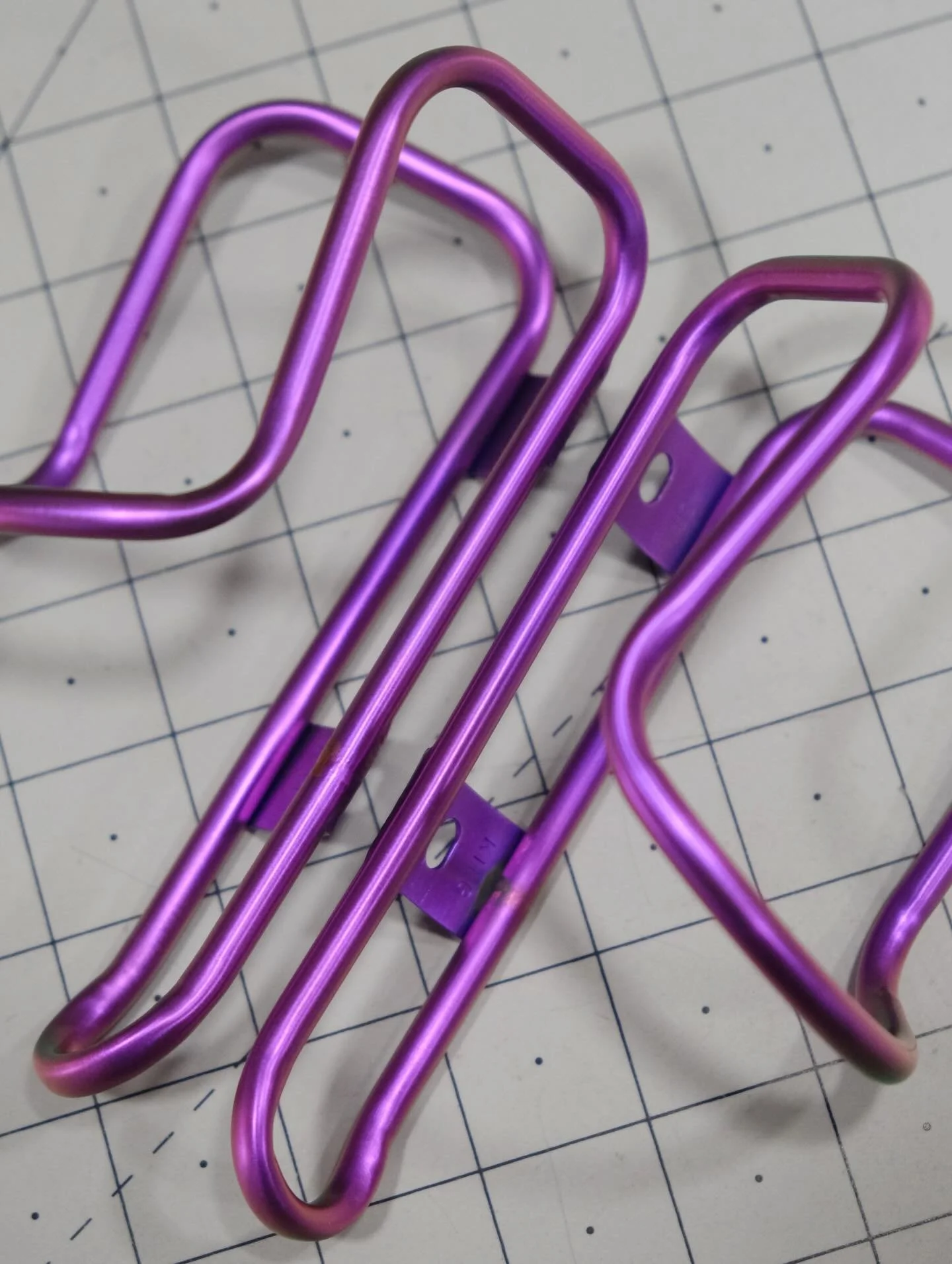 These Violet King Cages are ready for the weekend 🌟