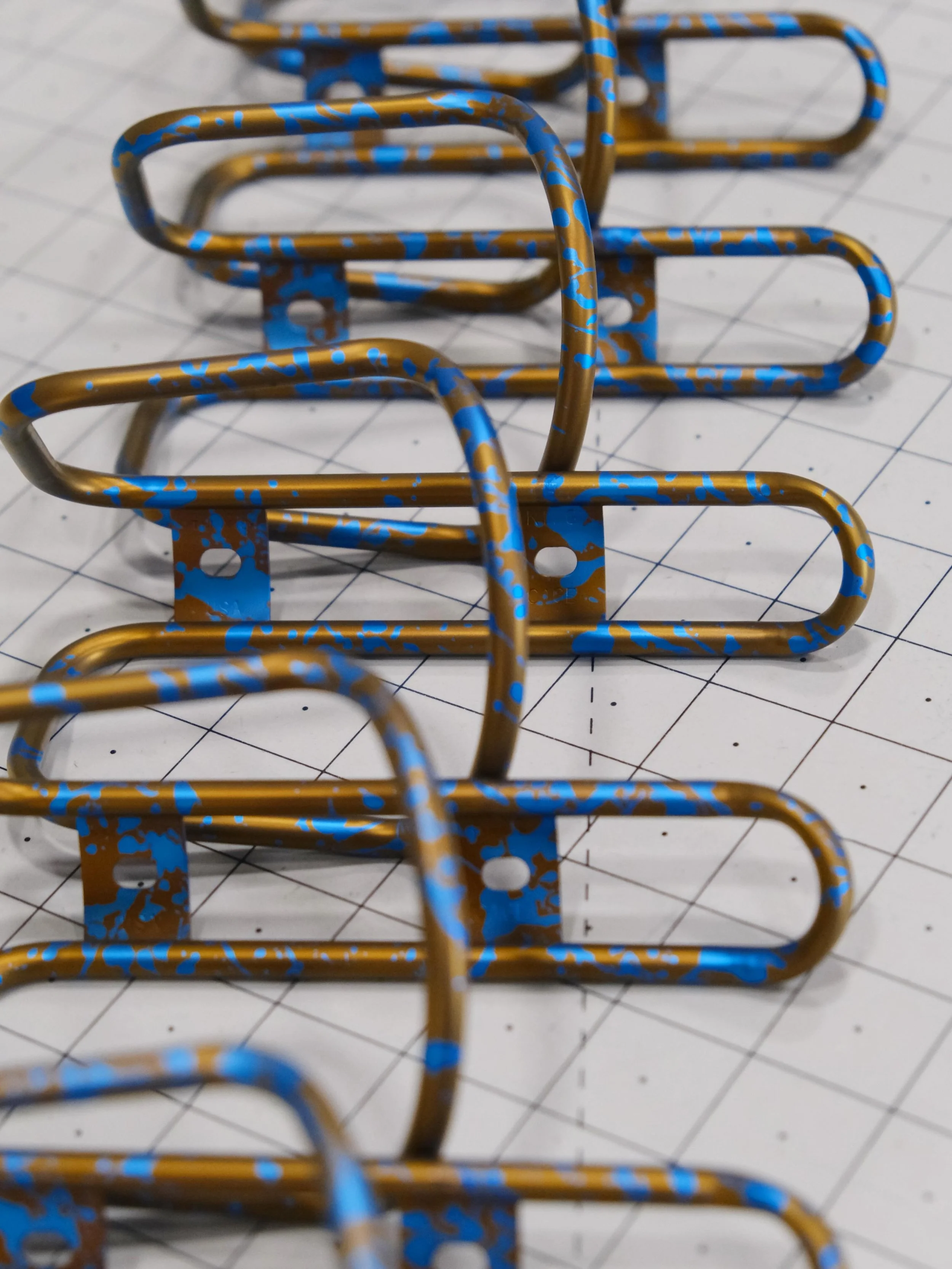 Splash splatter anodized cages? Yuuummmm.