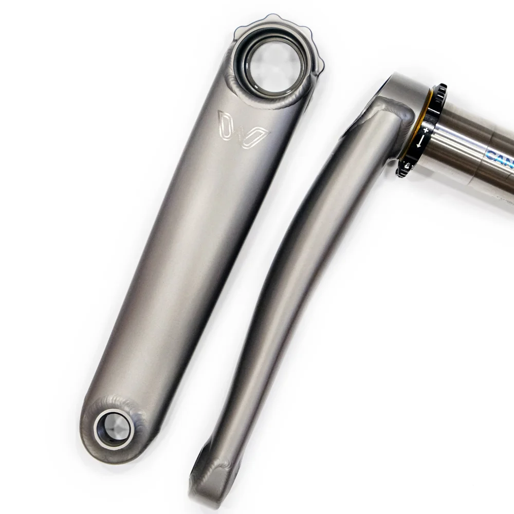 Cane Creek eeWings Crankset - 8-Bolt Satin Grey — agave