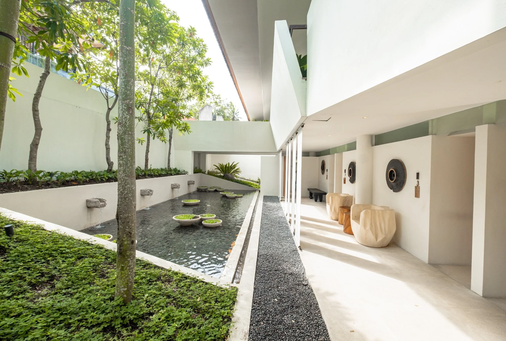 Room to breathe, quiet to unwind, and a massage room made for relaxation. Find your calm in the spacious, serene setting of Mandala Spa. ✨

WhatsApp Chat to book at +6282341015300
www.mandalaspaubud.com

#mandalaspaubud #ubudsspa #balispa #ubudwellne
