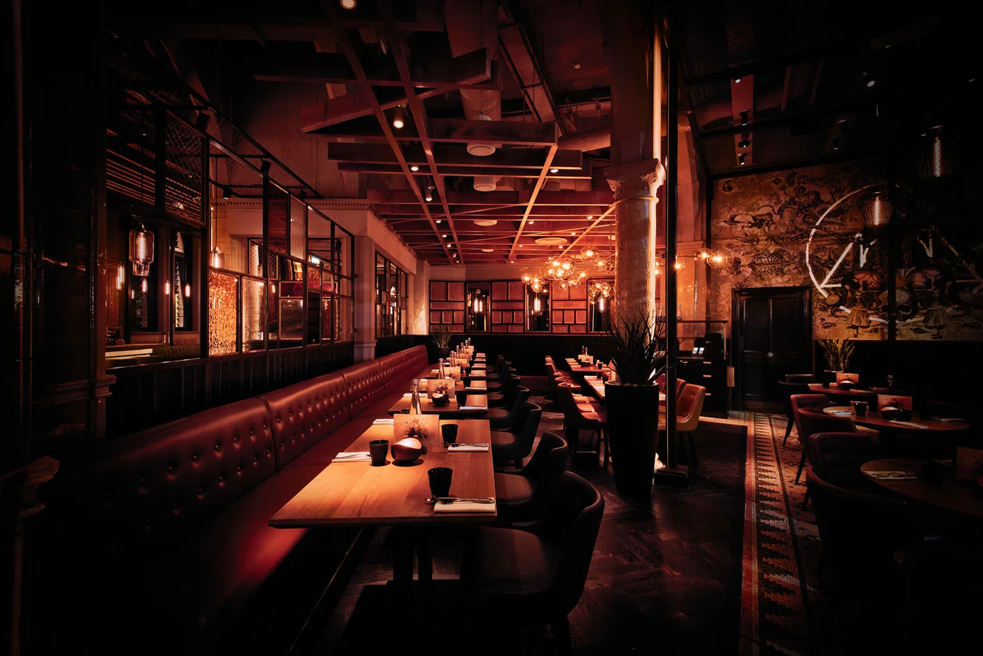 Alchemist, Nottingham fixed seating and angular ceiling feature