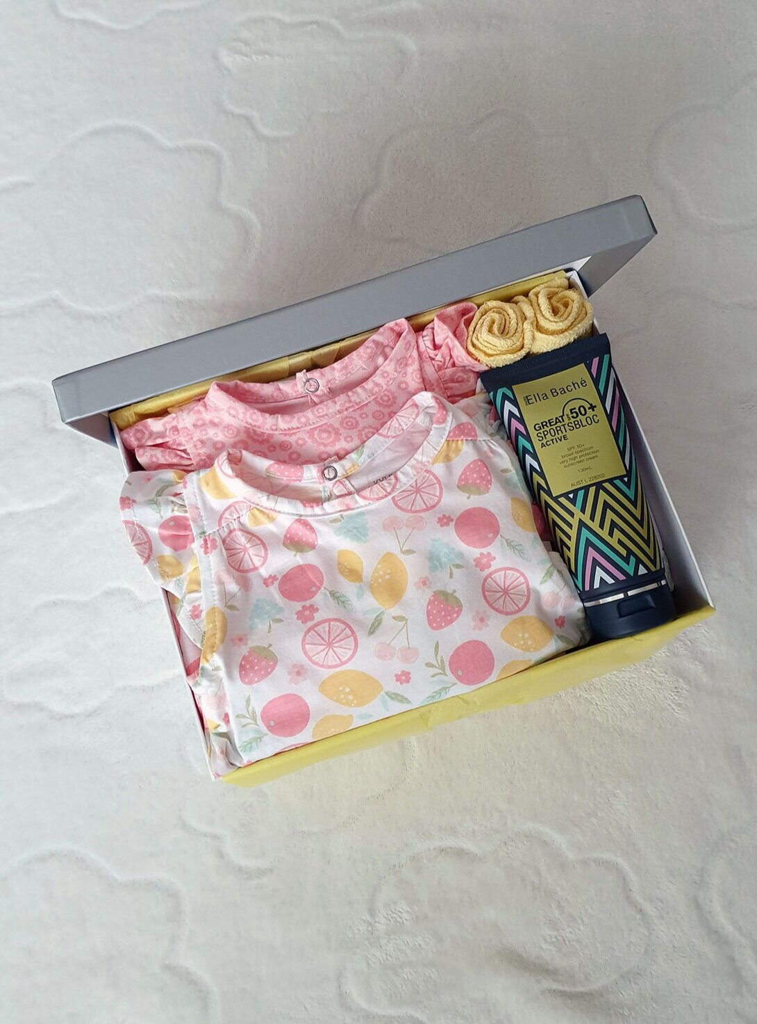 mum-baby-girl-summer-active-gift-box.jpg