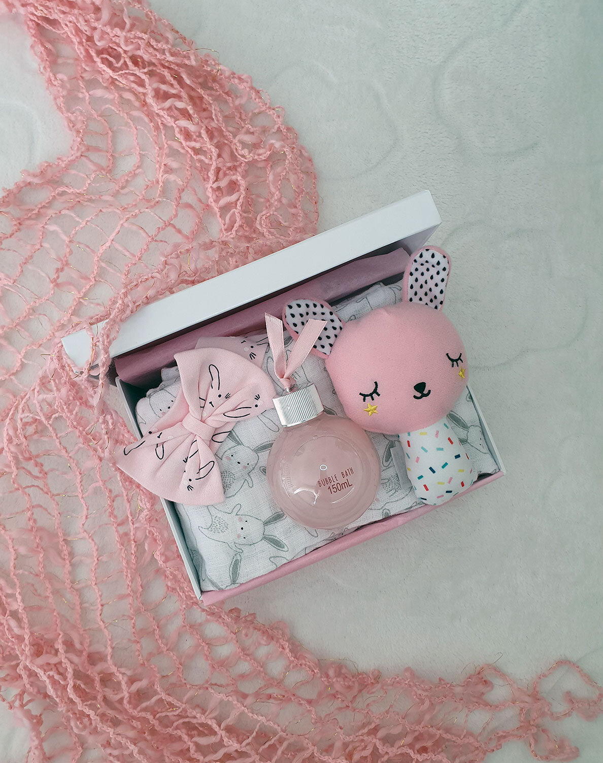 baby-girl-gift-box-bunny-scarf.jpg