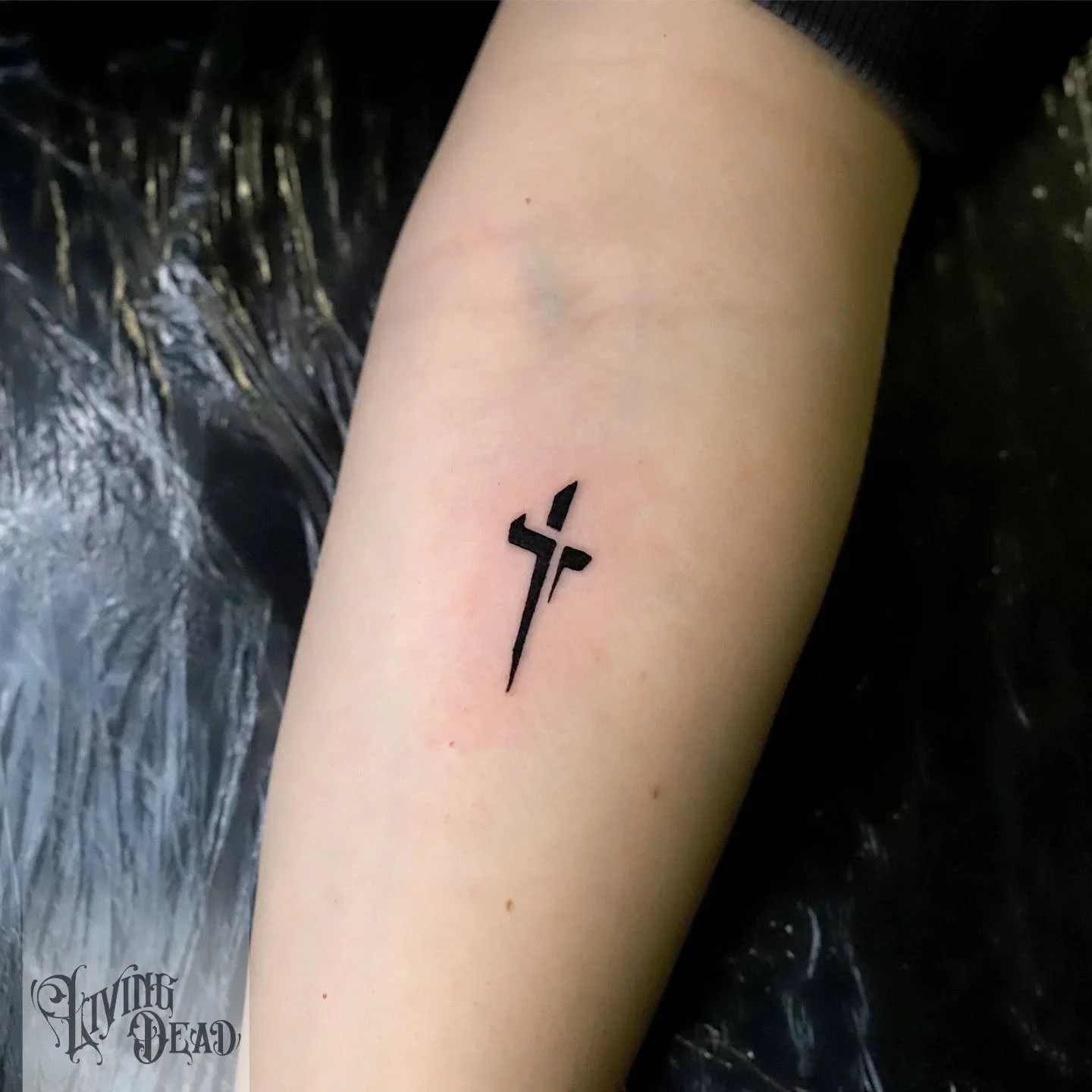 Diese beiden mini Tattoos durfte ich am Montag tätowieren. Danke vielmals!