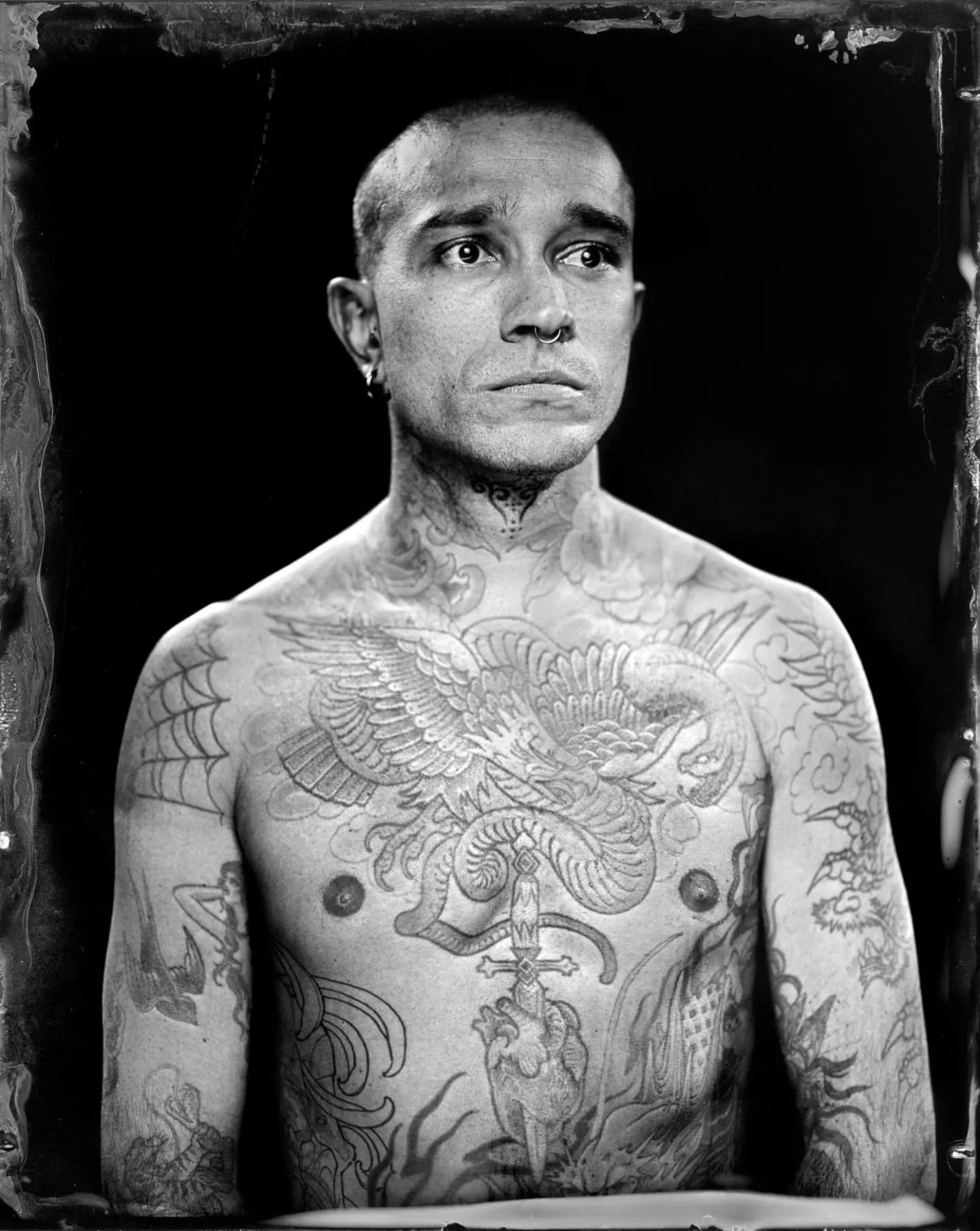 Ricardo Rizzo on 4x5 Tintype ⚡️
American traditional tattooing with his own style creating bold, clean, and full of heart pieces!
Great to meet you Ricardo 🤍