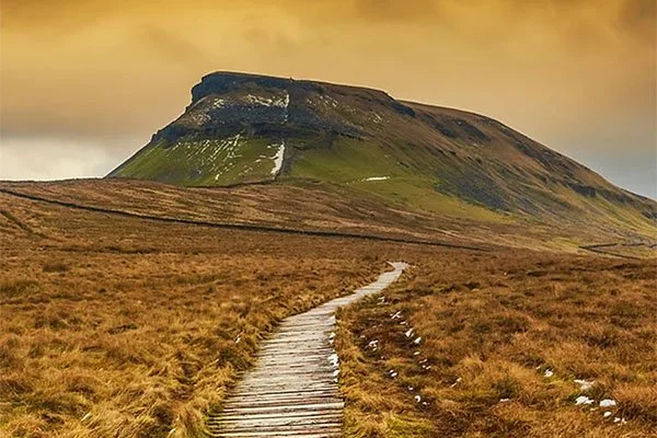 Brown &amp; Co – Yorkshire Three Peaks Challenge