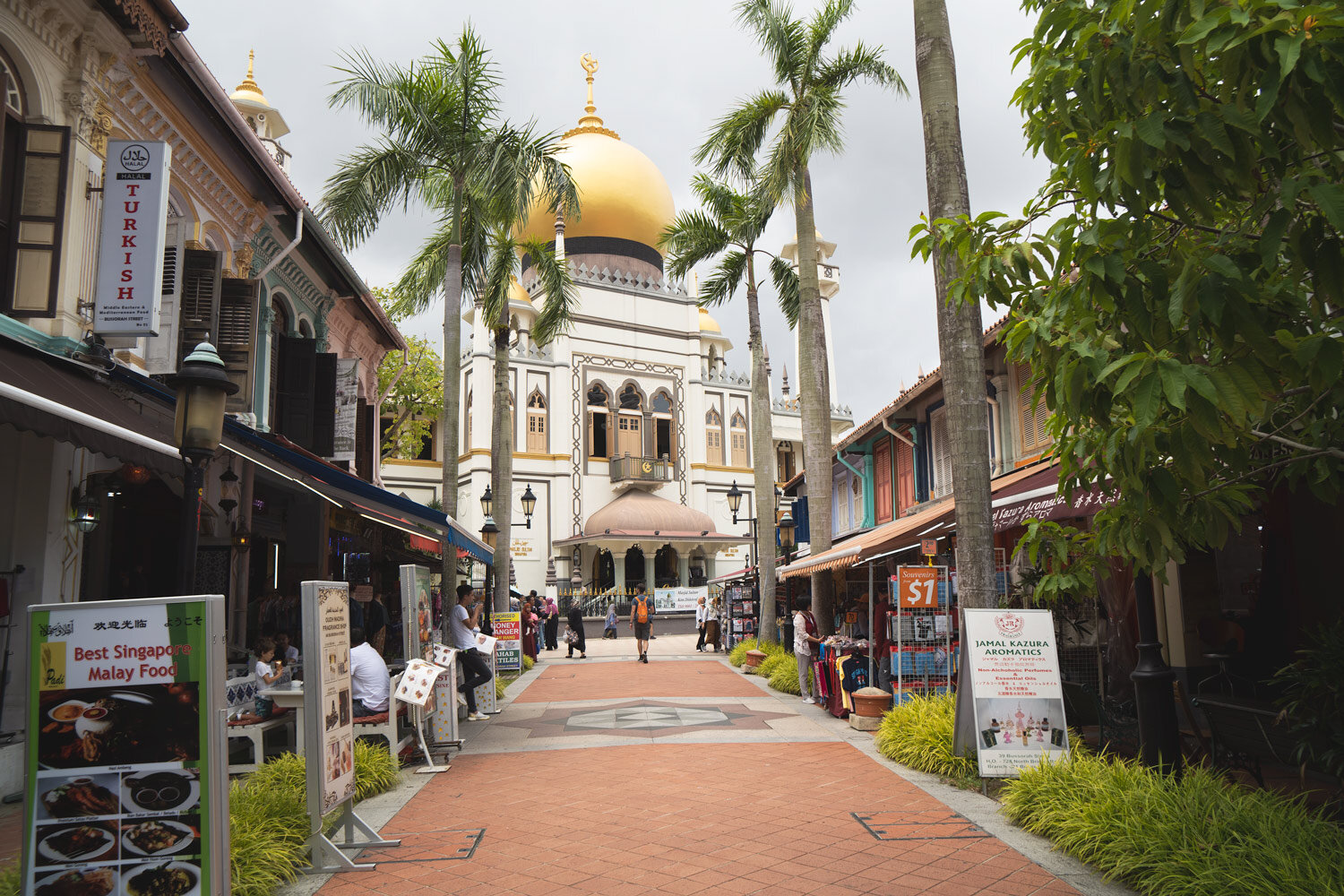 The Arab Street with the Sultan Mosque.