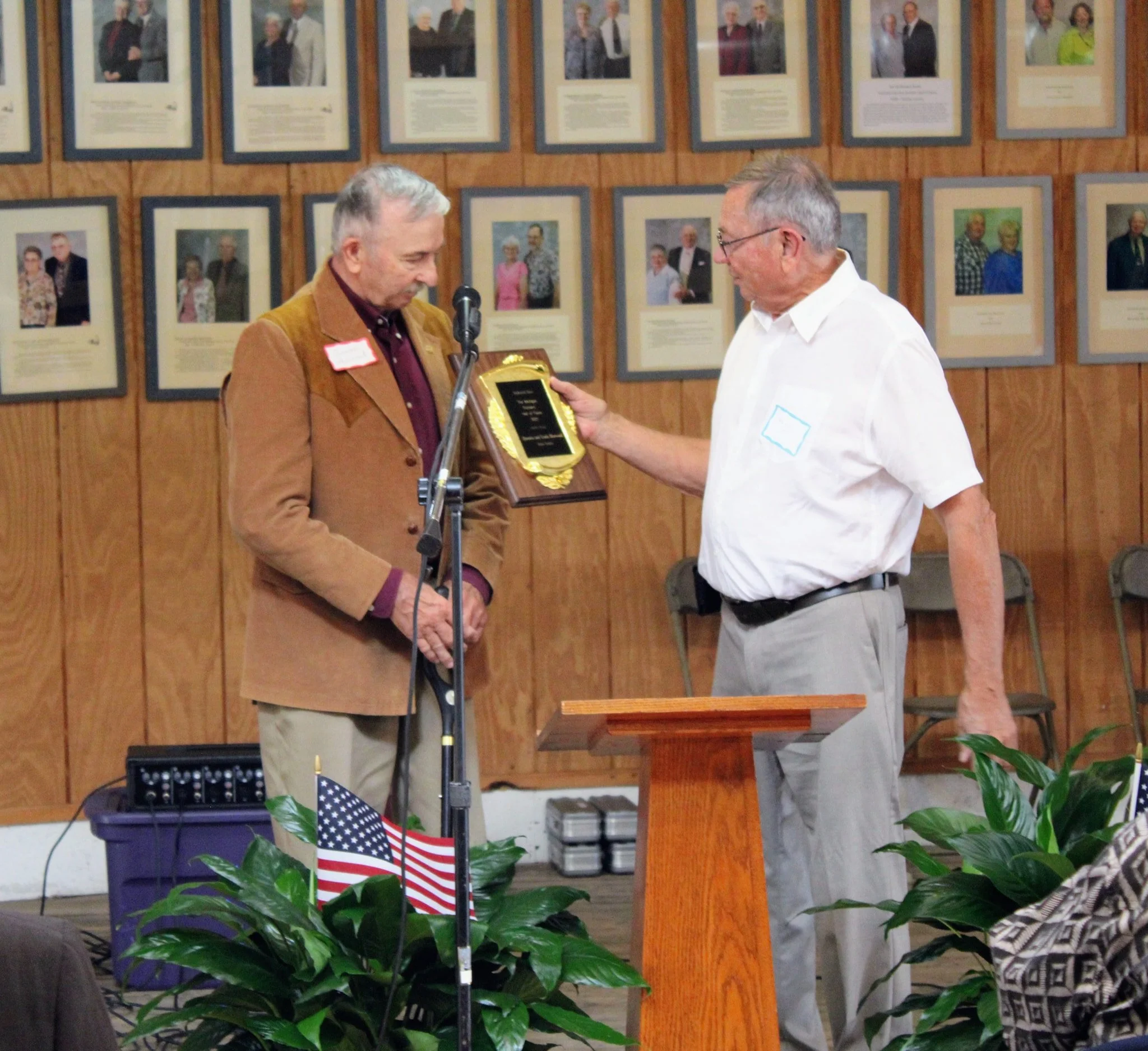 Quentin and Linda Harwood.jpg