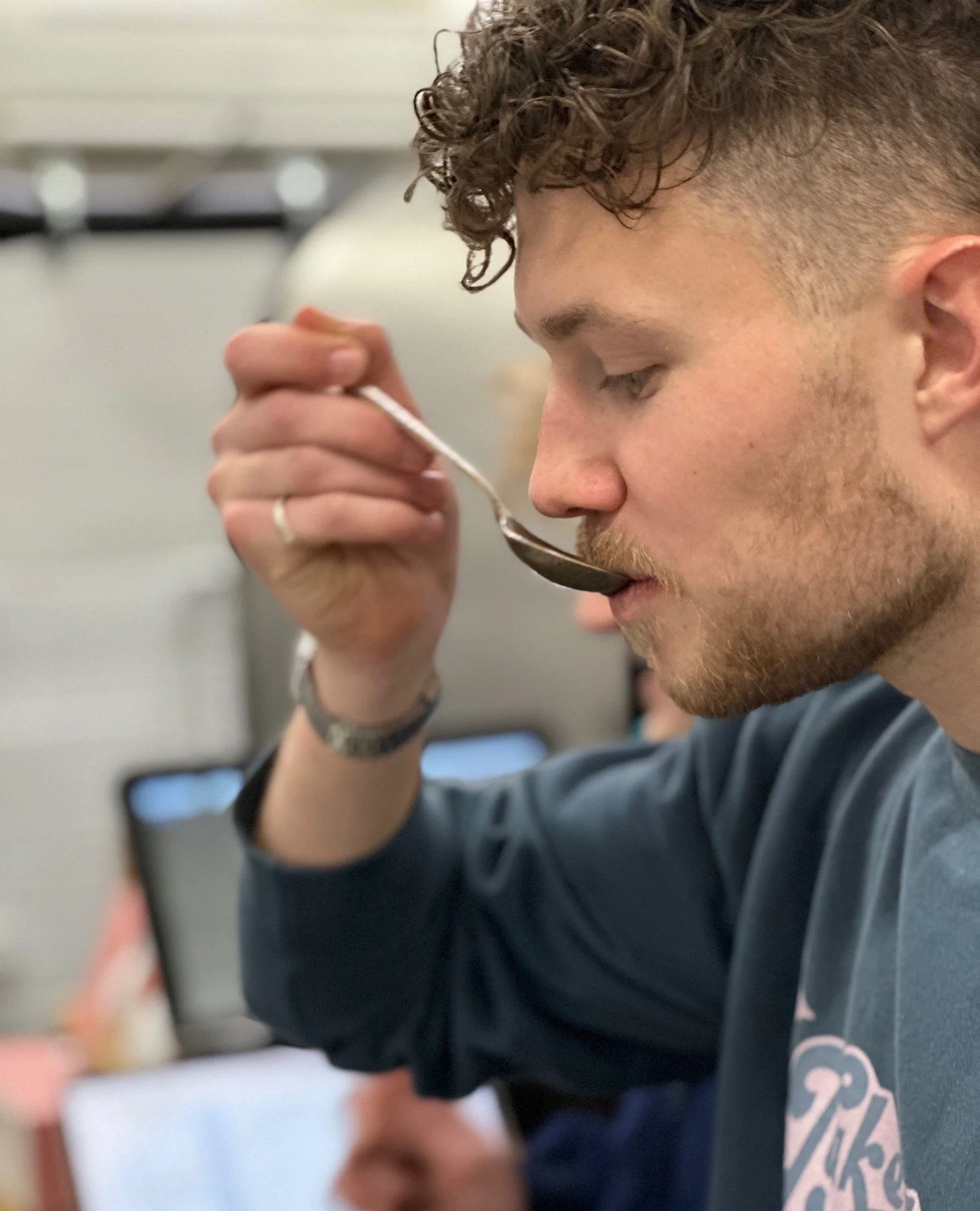 Figgy Pudding is in process! We're blending together some chocolatey coffee, with plenty of caramel and red berry going on too, to give the christmassy feel. It's not just choosing the origins, but also the roast profile for each one, to hit the swee