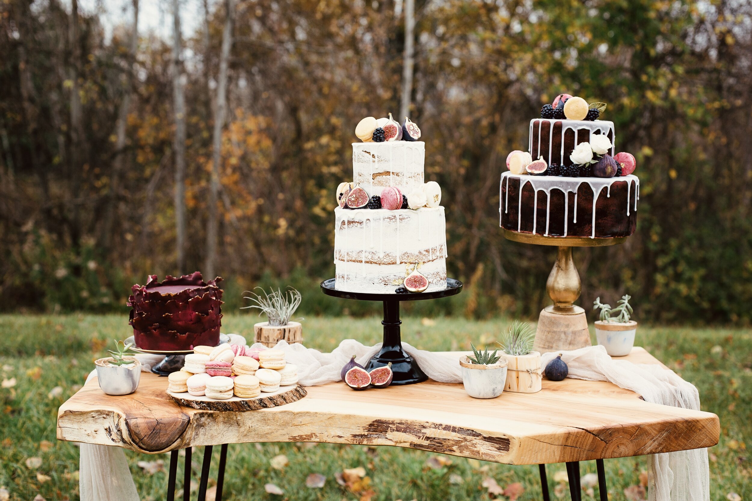 a-wedding-dessert-table.jpg
