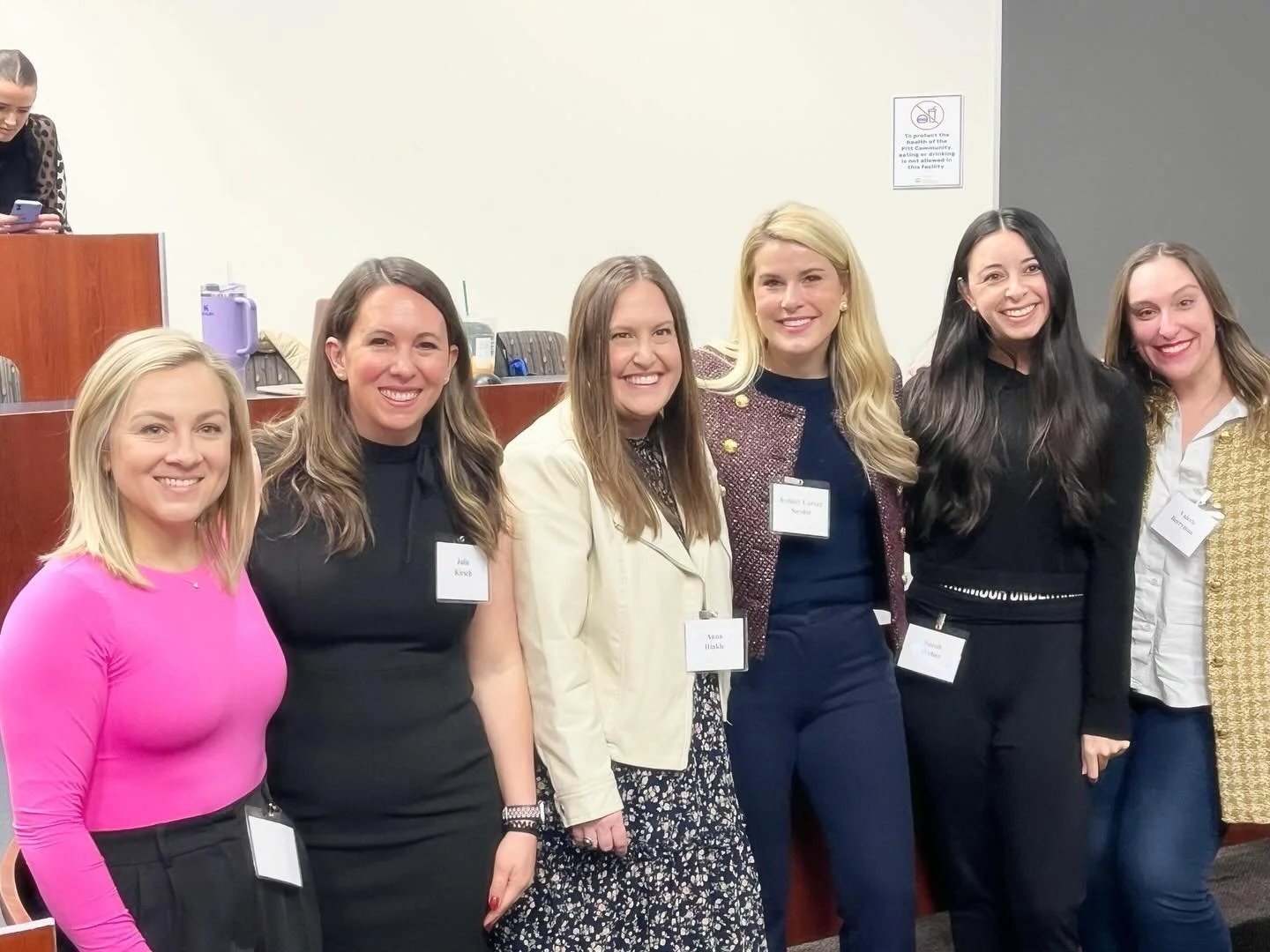 Honored to host this panel of talented influencers at Pitt for the micro-influencer workshop! Thank you ladies for your participation and inspiring insights! 

Great job, Kelly, Anna, Sydney, Sarah, and Valerie!!

#marketing #influencers #pittsburgh 
