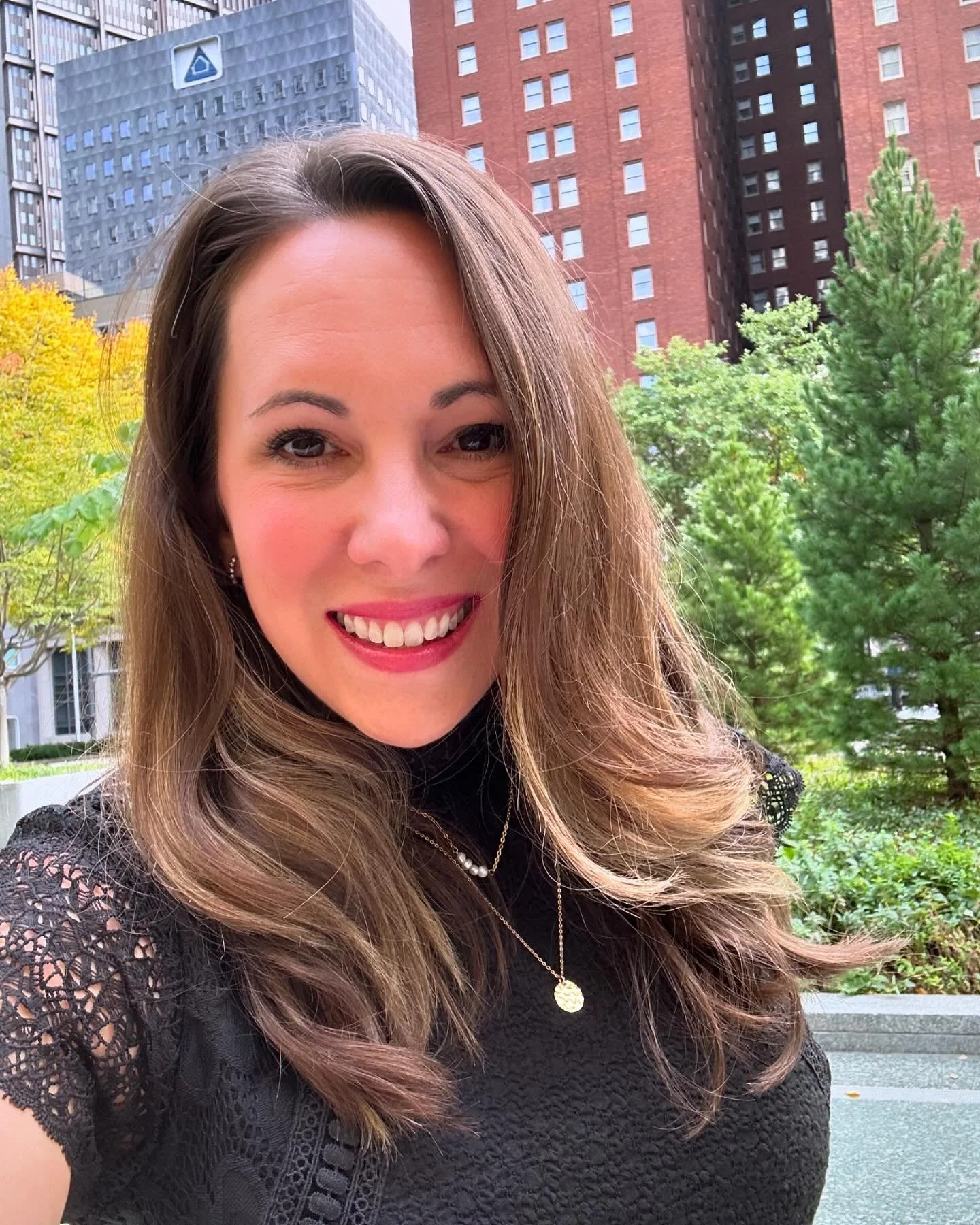 One of my favorite fall networking events is the Pitt Business Tea at the William Penn Hotel. Meeting undergrad women in business is an honor and I enjoy hearing their stories. It was a great event and the flower bar at the end was the best! 🌸💐🌹

