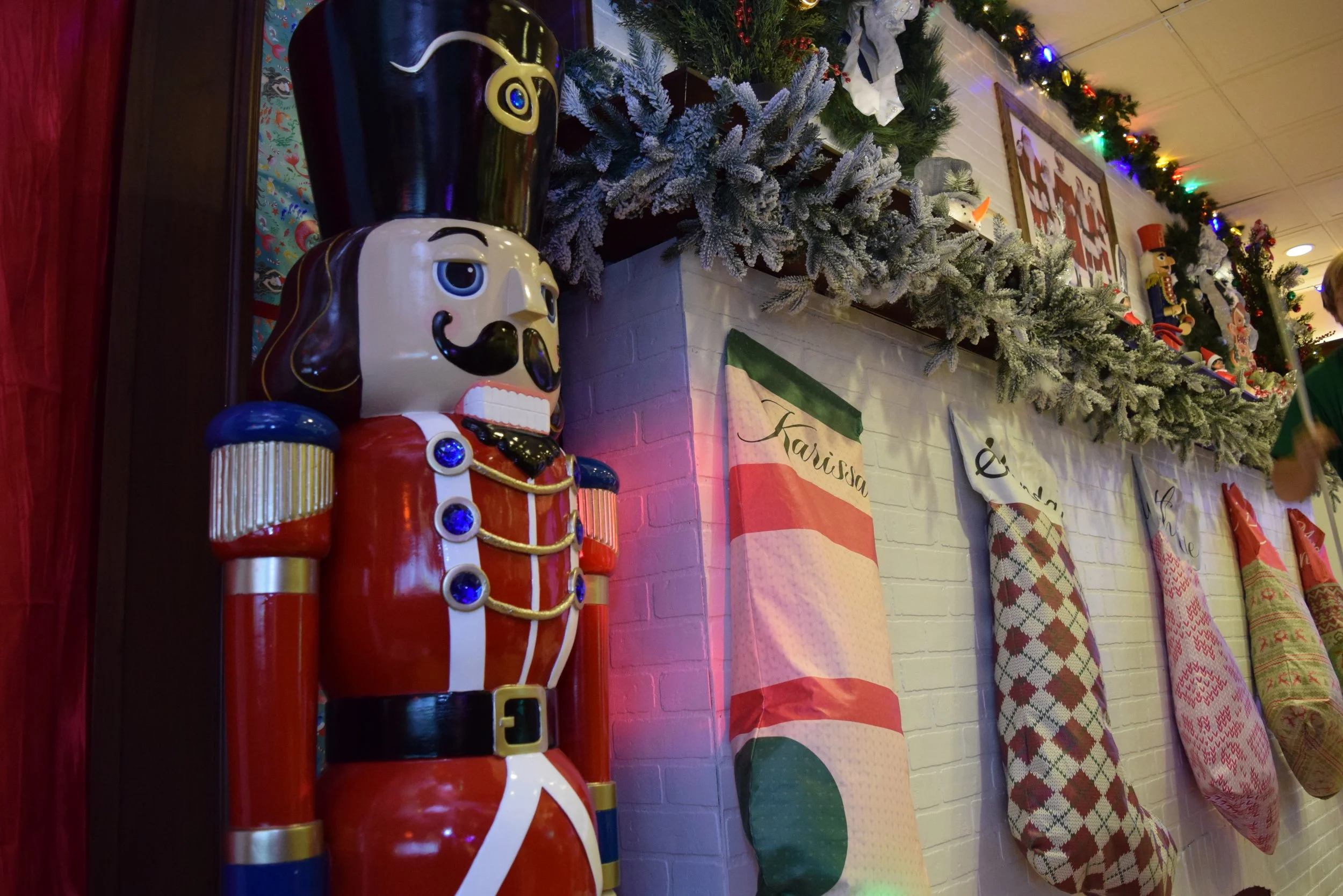 ATC-Holly Jolly Hideaway_0119.JPG