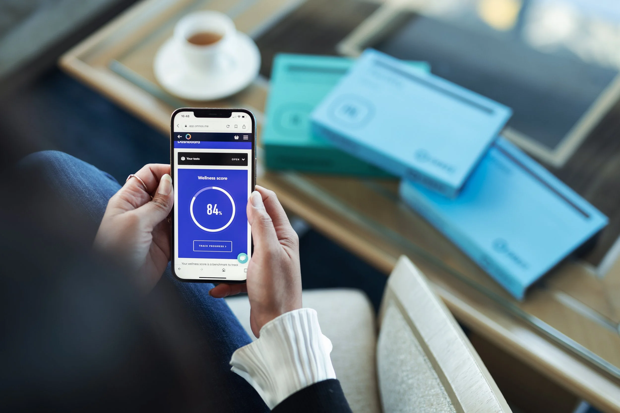 OMNOS Lifestyle (samples) - 433.jpg