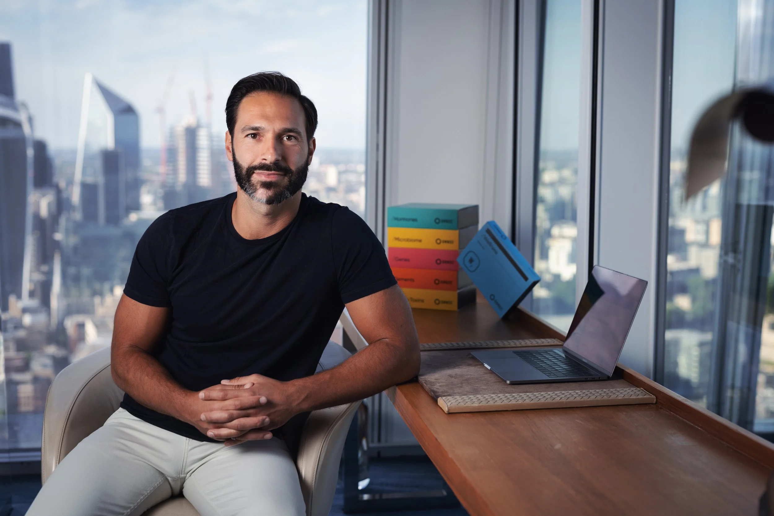 OMNOS Lifestyle (samples) - 666.jpg