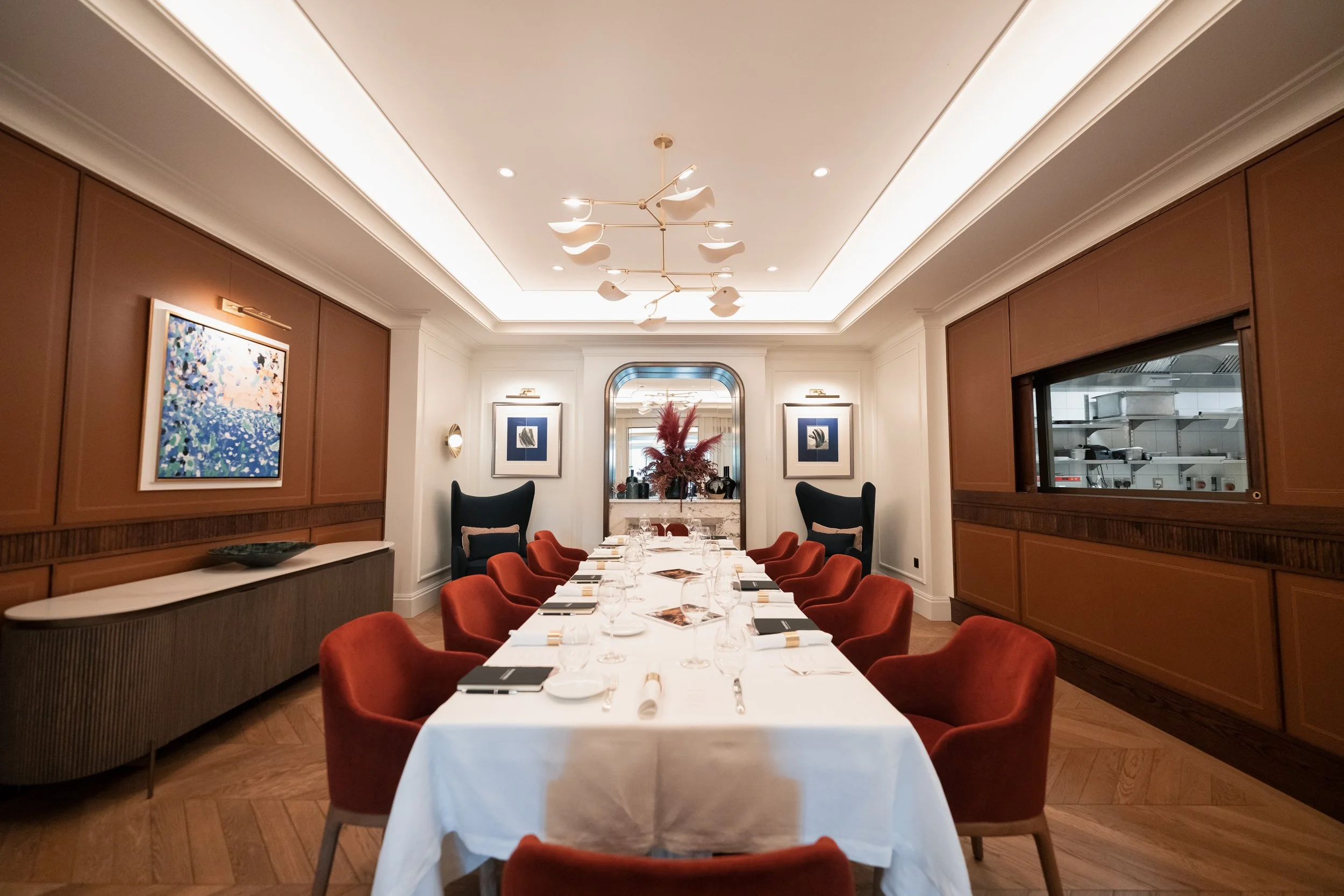 Hospitality Interiors Roundtable (18 Oct 2022) - 005.jpg