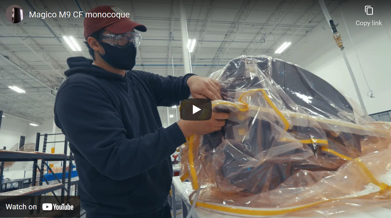Building the Magico M9 CF monocoque