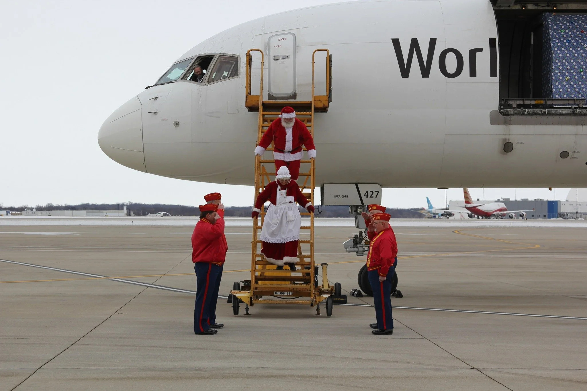 It&rsquo;s the season of giving and today OAW Members Ravi, Max, and Keshan gave of their time to volunteer at the 13th annual 'Toys for Tots Santa Flight' at RFD. They captured so many special moments of the event which will be shared with the famil
