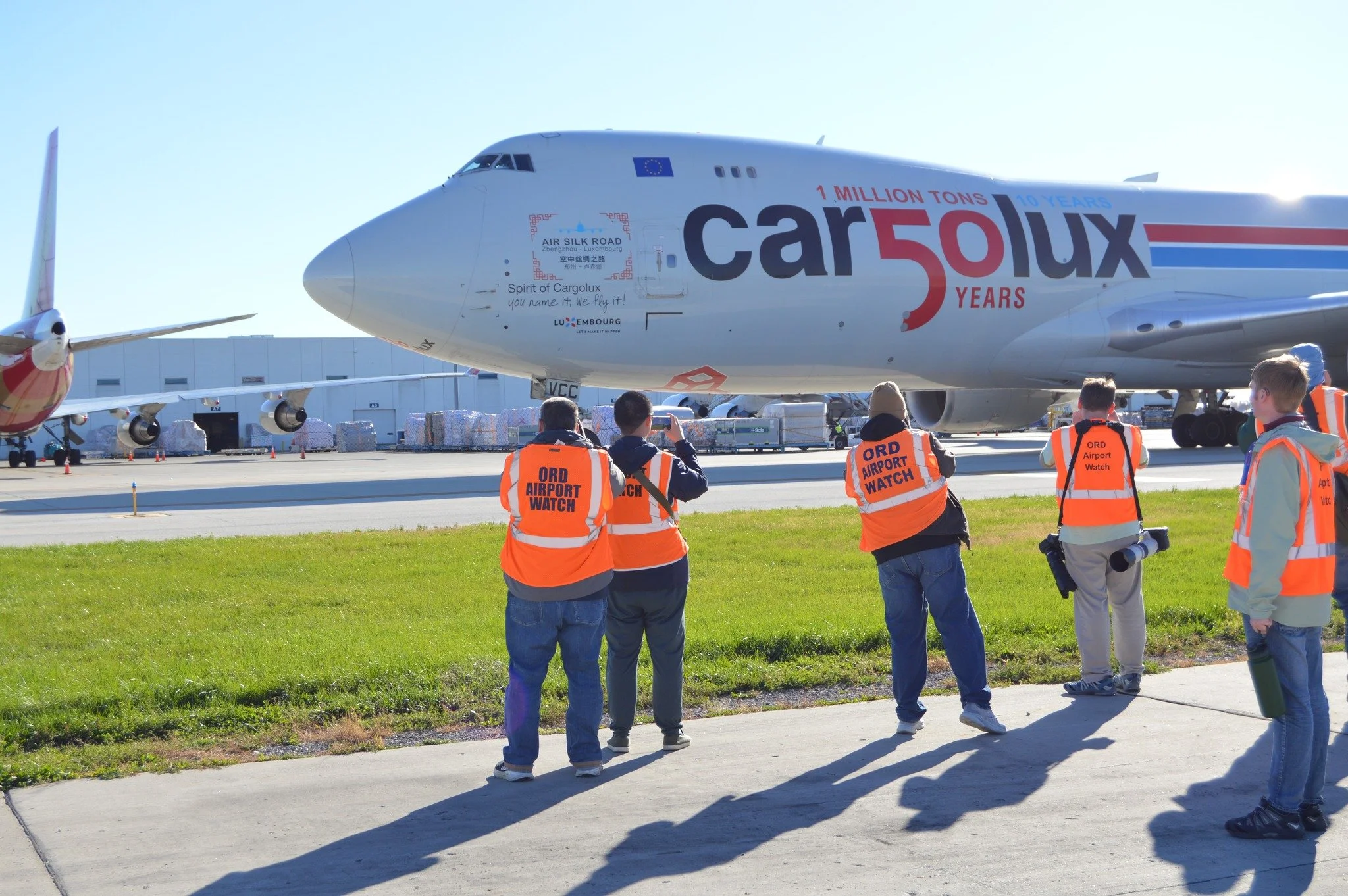 Traditions continue. Our annual ORD airfield tour was an awesome afternoon thanks to our partners at Chicago O'Hare International Airport. 49 OAW members traveled from near and far to enjoy their shared passion with friends old and new. 
#ordairportw