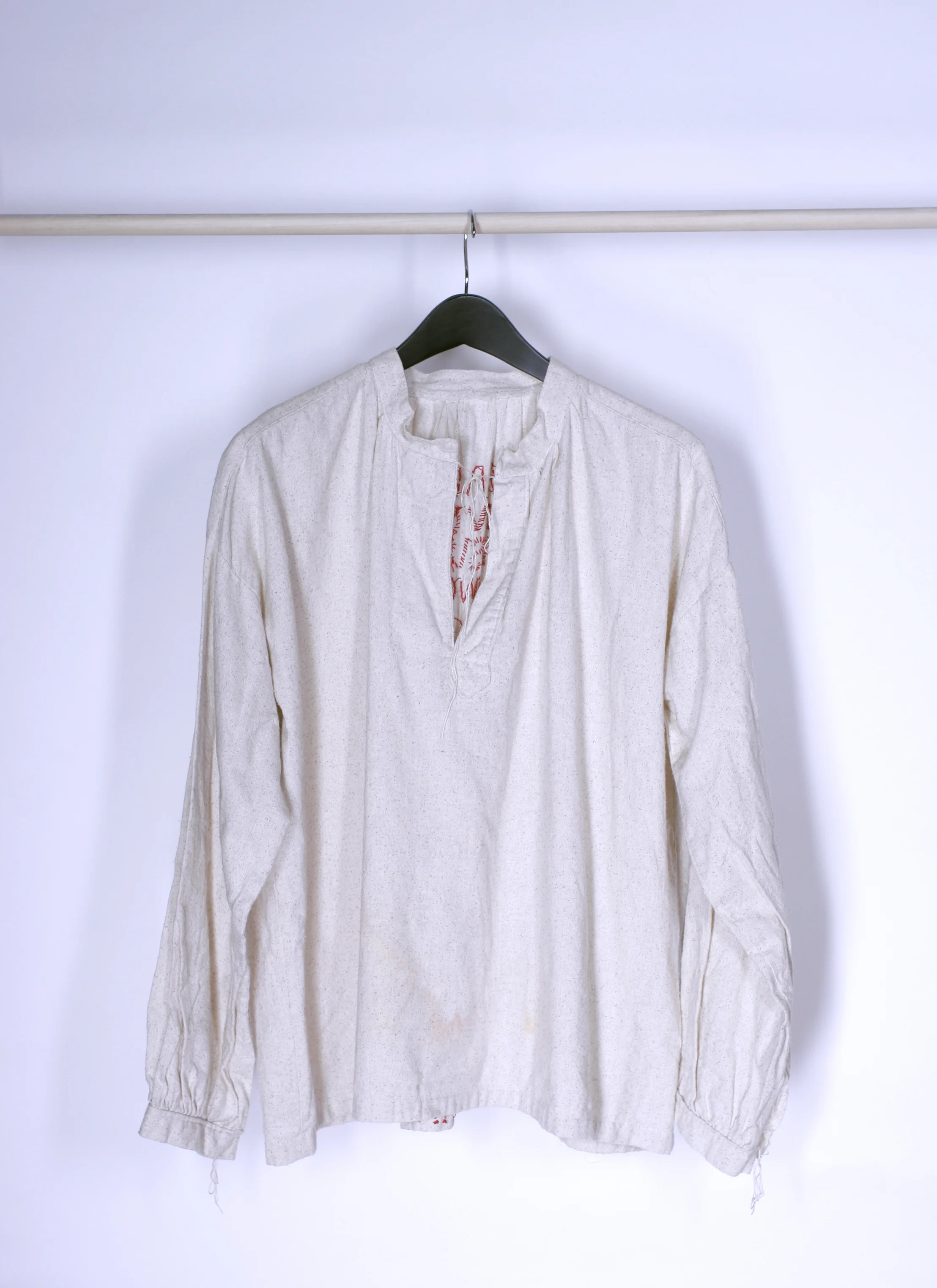  Oluale Kossola’s oral history led me to the words “truth-telling” and “story-telling.” Kossula was the last living survivor of the trans-Atlantic slave trade from West Africa to the US. When Zora Neale Hurston interviewed him in 1927, he recalled de