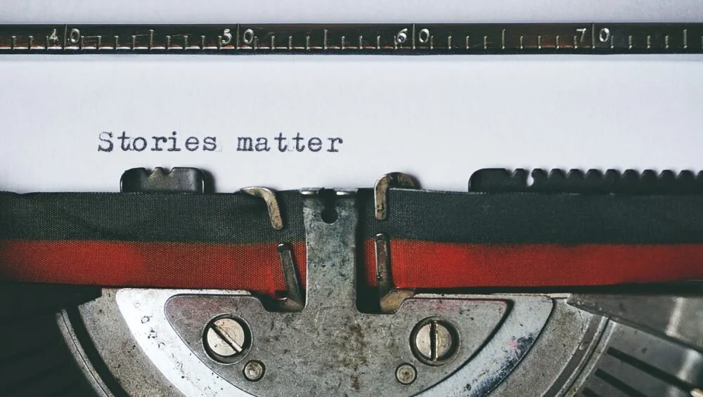 black-and-red-typewriter-1995842-e1580116618745.jpg