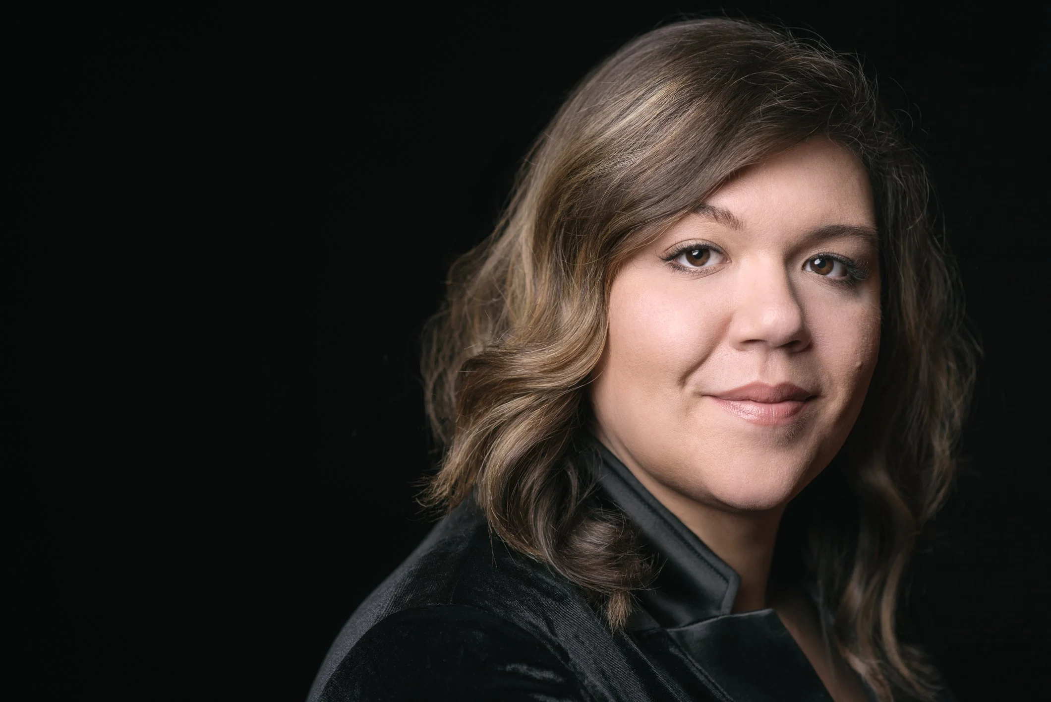 Lauren Decker*, Contralto