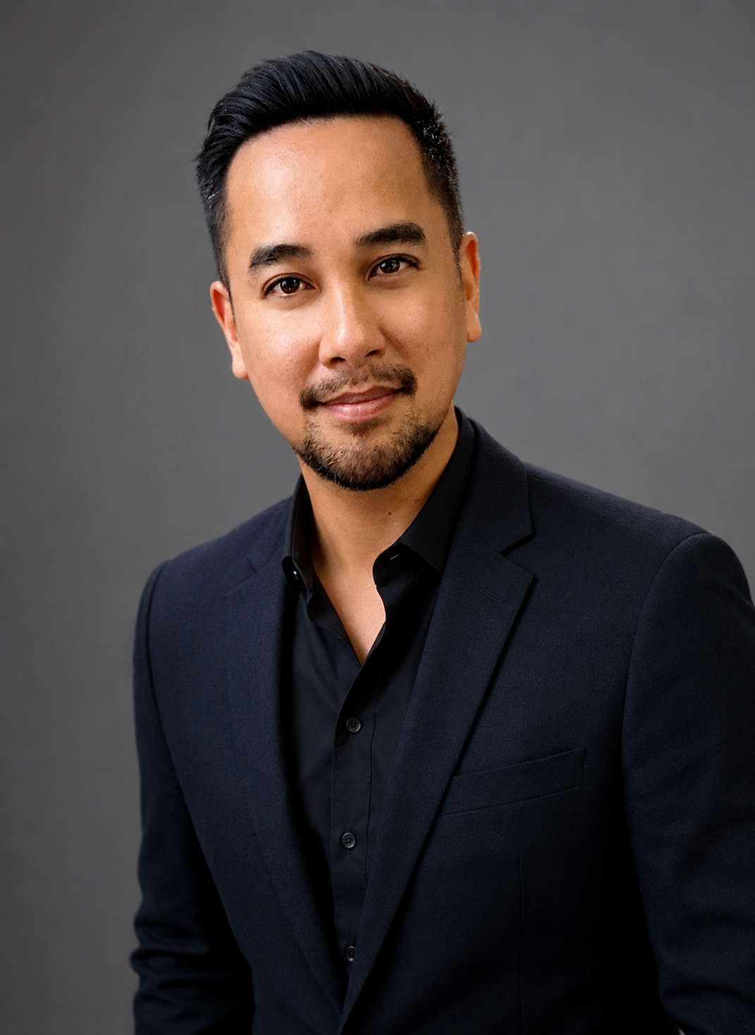 Aaron Agulay, Bass-Baritone