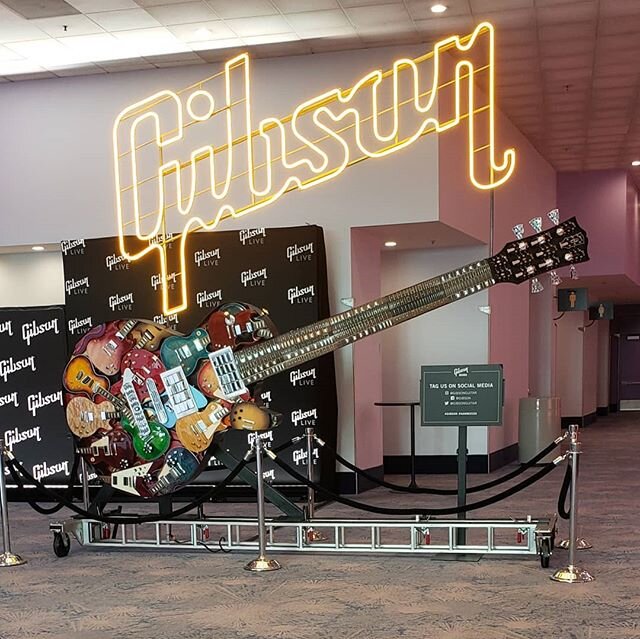 What a incredible experience we had working @gibsonguitar on this piece for #namm2020. To have the pleasure of meeting the makers of such beautiful pieces of crafted musical heritage. To say this was an honor is an understatement. Thank you from @egg