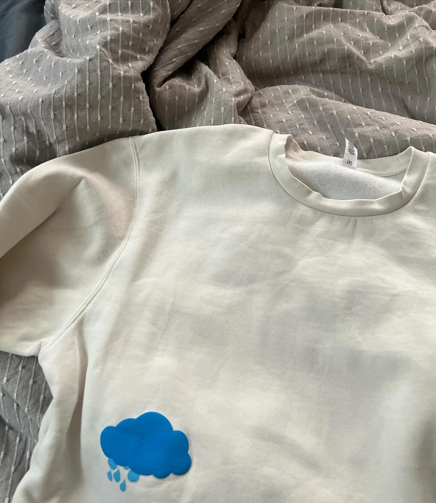 its one thing to create a design or a concept and leave it to exist as pixels on a screen. but a design that carries into print and becomes tangible? it&rsquo;s a different feeling when you create something and then let it go 🕊️

i love living in a 