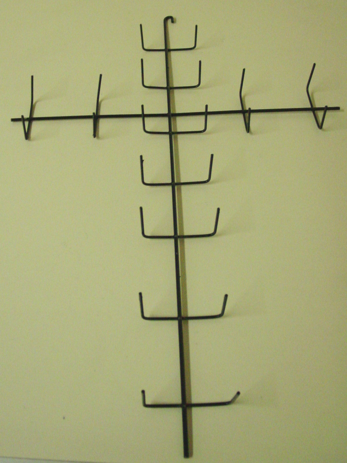 Cross Wreath Form