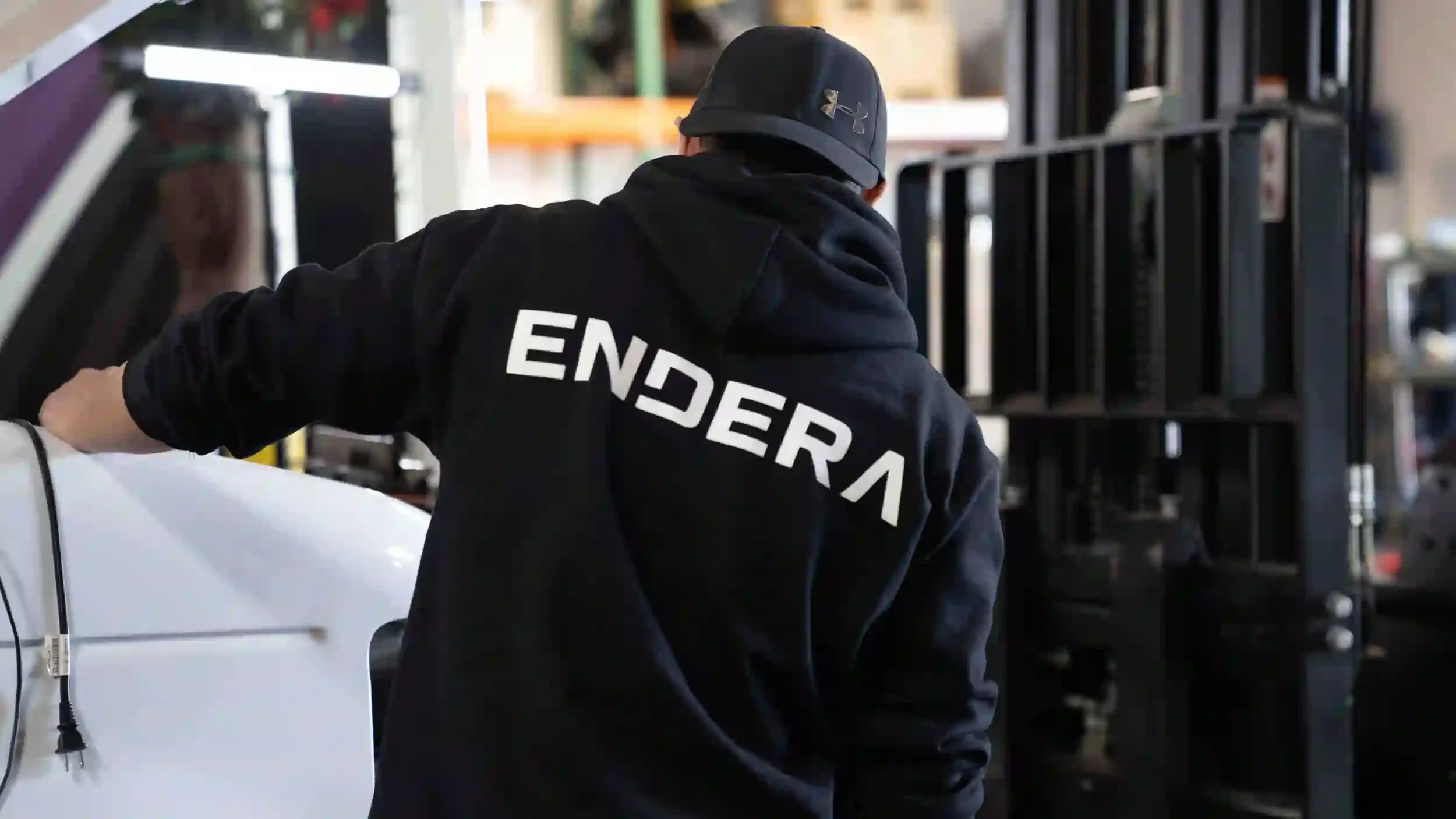 Endera+Bus+1_25-9872.webp