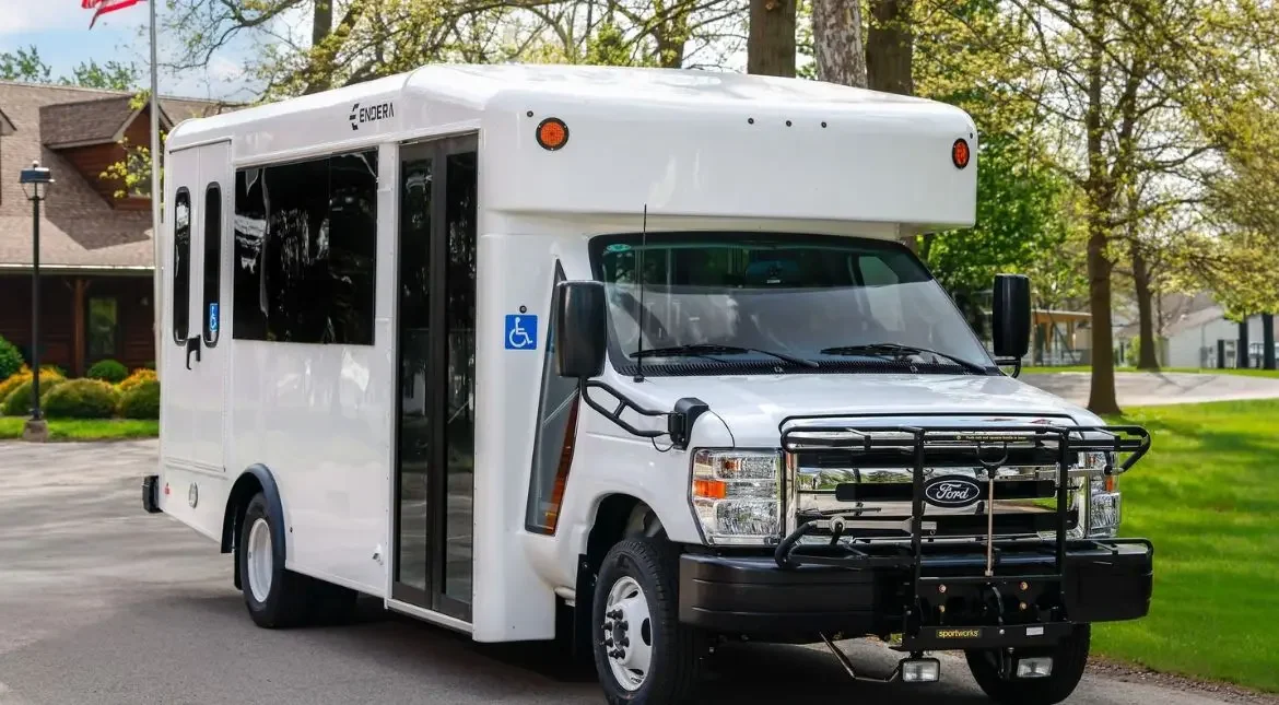 New Shuttle Bus for Sale in Maine — B-Series Shuttles for ME Fleets | Endera