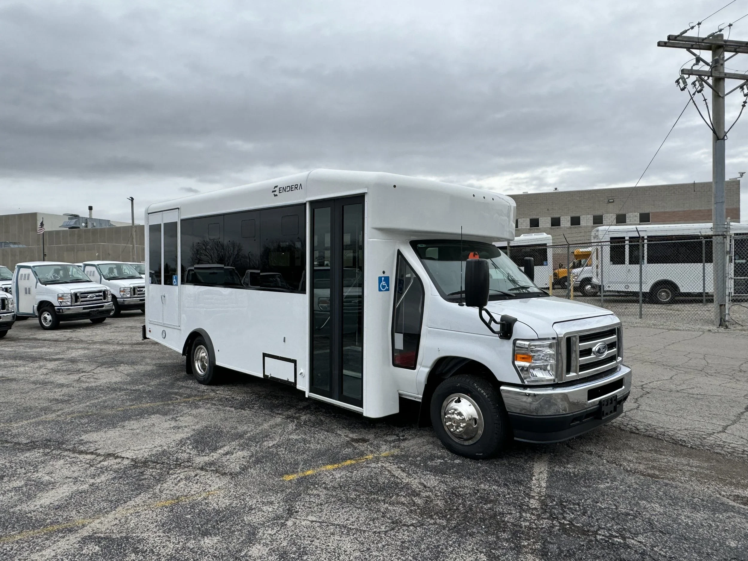 New Shuttle Bus for Sale in Texas — B-Series Commercial Shuttles for TX | Endera