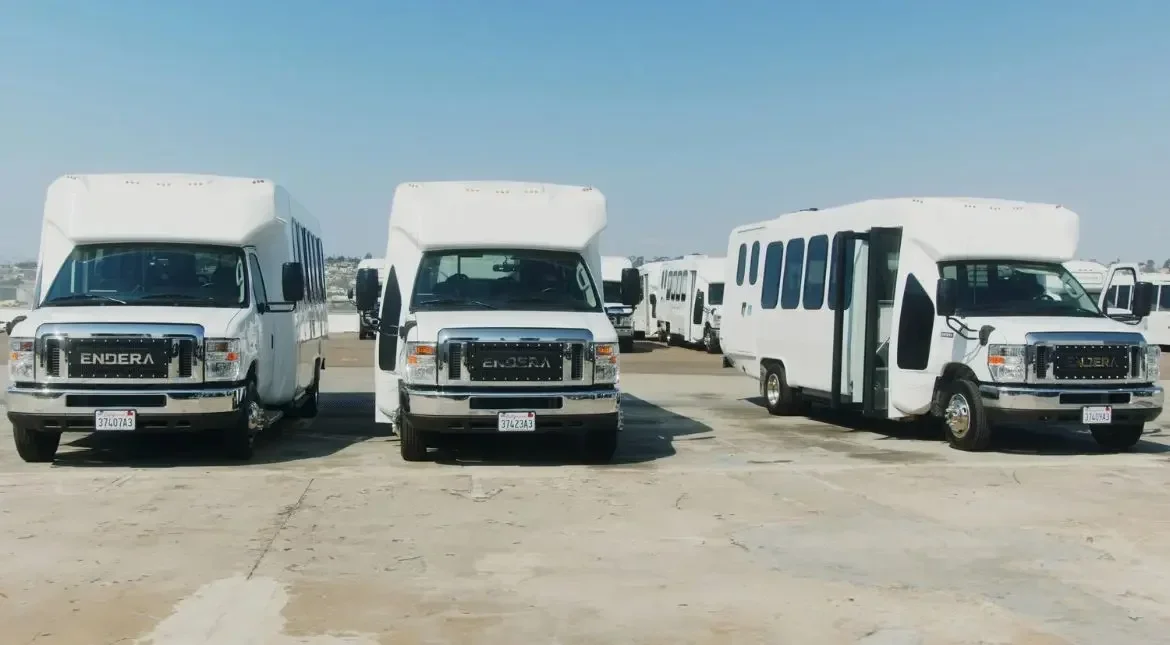 Shuttle Bus for Sale in Hawaii — B-Series ICE & EV Shuttles for HI | Endera