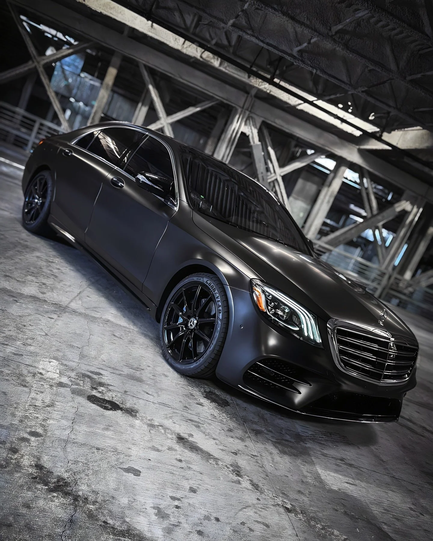Mercedes S560 wrapped in Avery Satin Black #mobileservice #mobilewraps #thewrapdistrict #thewrapdistrictla #vinylwrap #wrapped #paintisdead #southbay #sanfernandovalley #sfv #818 #losangeles #manhattanbeach #redondo #torrance #palosverdes #beverlyhil