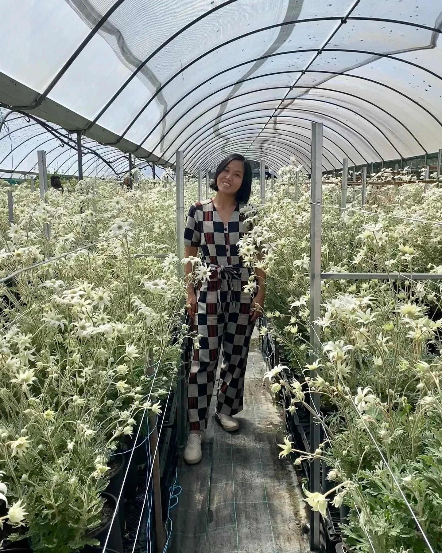 Pinch me moment! Finally made it to @craigioscott&rsquo;s dreamy flower farm and it&rsquo;s even more magical in person! This is definitely memory I will treasure.

Craig was one of our featured growers in the 2024 planners, where I illustrated his f