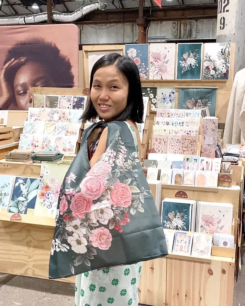 The past few weeks have been a total blur, getting ready for Finders Keepers market, packing orders, launching drop two of our greeting cards, as well as these new beauties. 

These reusable shopping bags have been on my to-do list for years, so I&rs