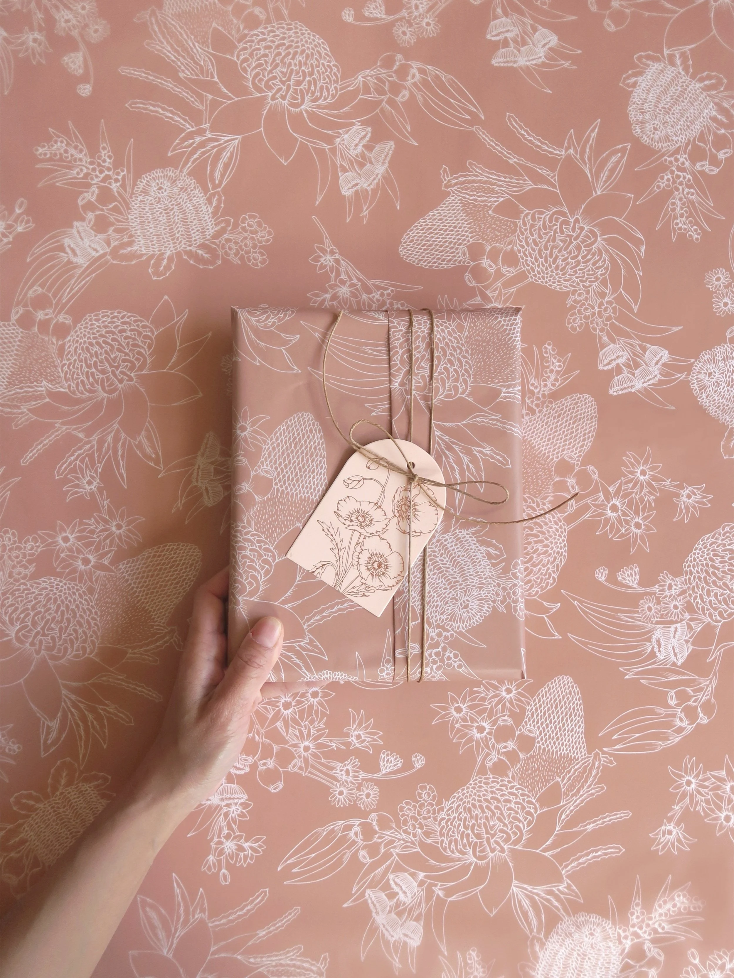 Floral on floral! 
Our new tissue paper has arrived and I think it might be my favourite one yet (um, okay, maybe after the olive king protea design 😬).

Featuring our hand-drawn Australian native flowers, including waratah, banksia, flannel flowers