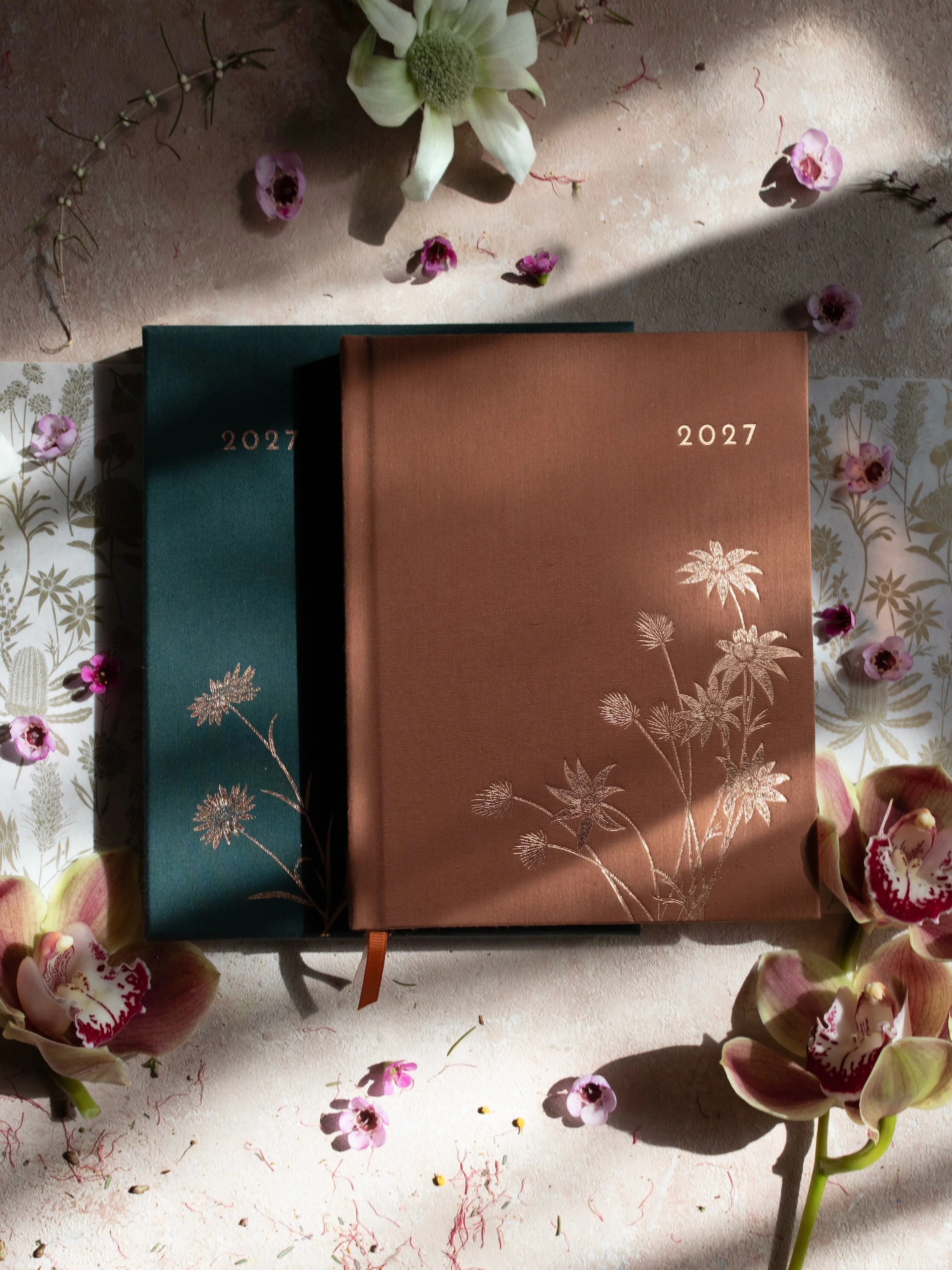 The covers are only the beginning&hellip; wait until you see what&rsquo;s inside of our new 2027 planners!

From the illustrated endpapers and foil finishing touches to the illustrated weekly, monthly and yearly spreads, every detail has been thought