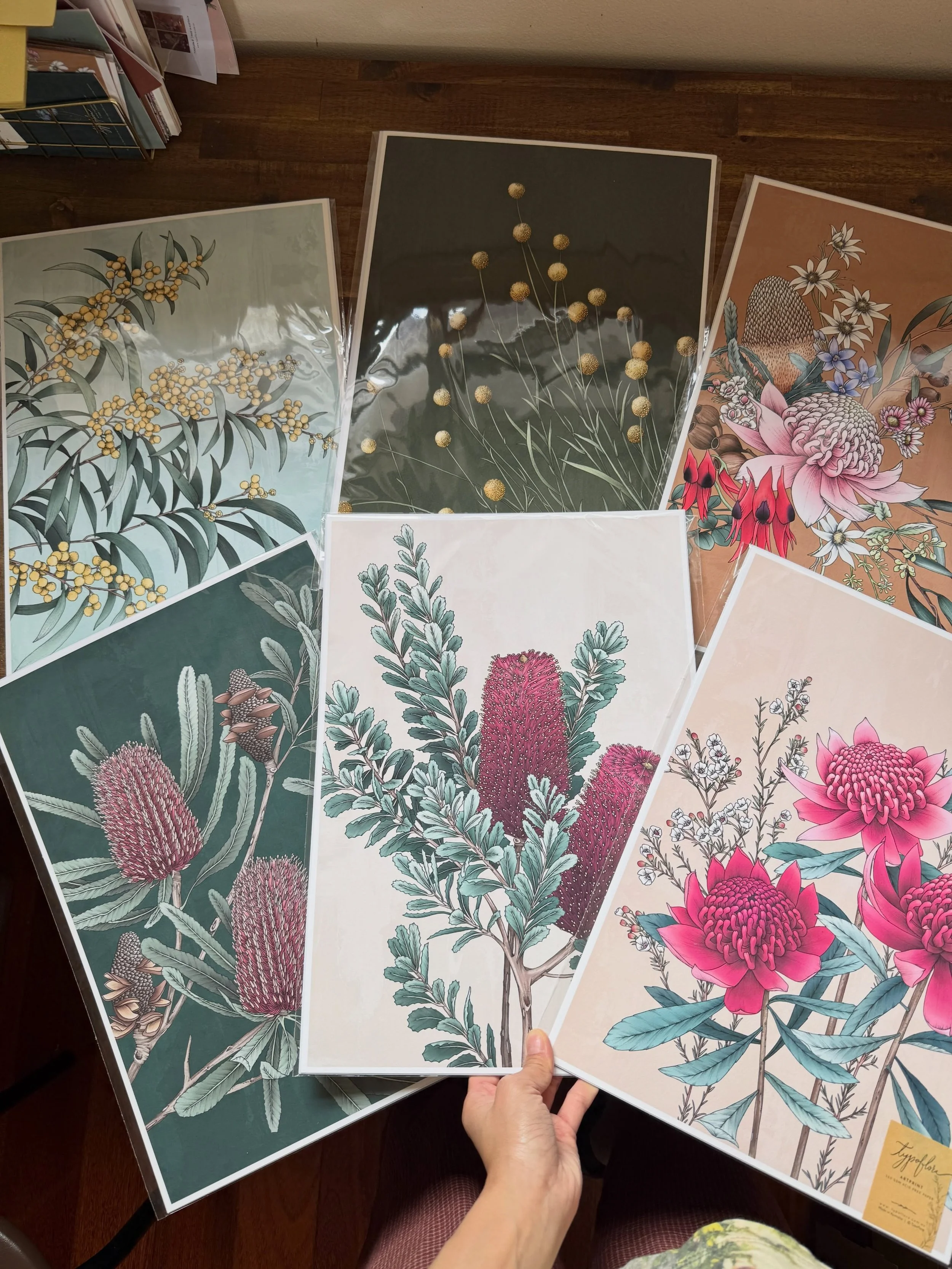 Snaps from last week!

A bit of drawing, lots of packing, some beautiful orders heading out into the world, and of course, food in between.
The days have been a bit of a blur lately, but here are a few little moments I managed to capture along the wa