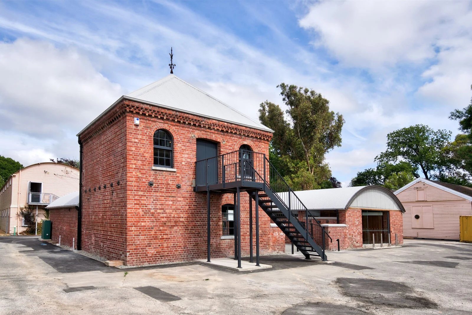 Deans Farm Buildings CBHS