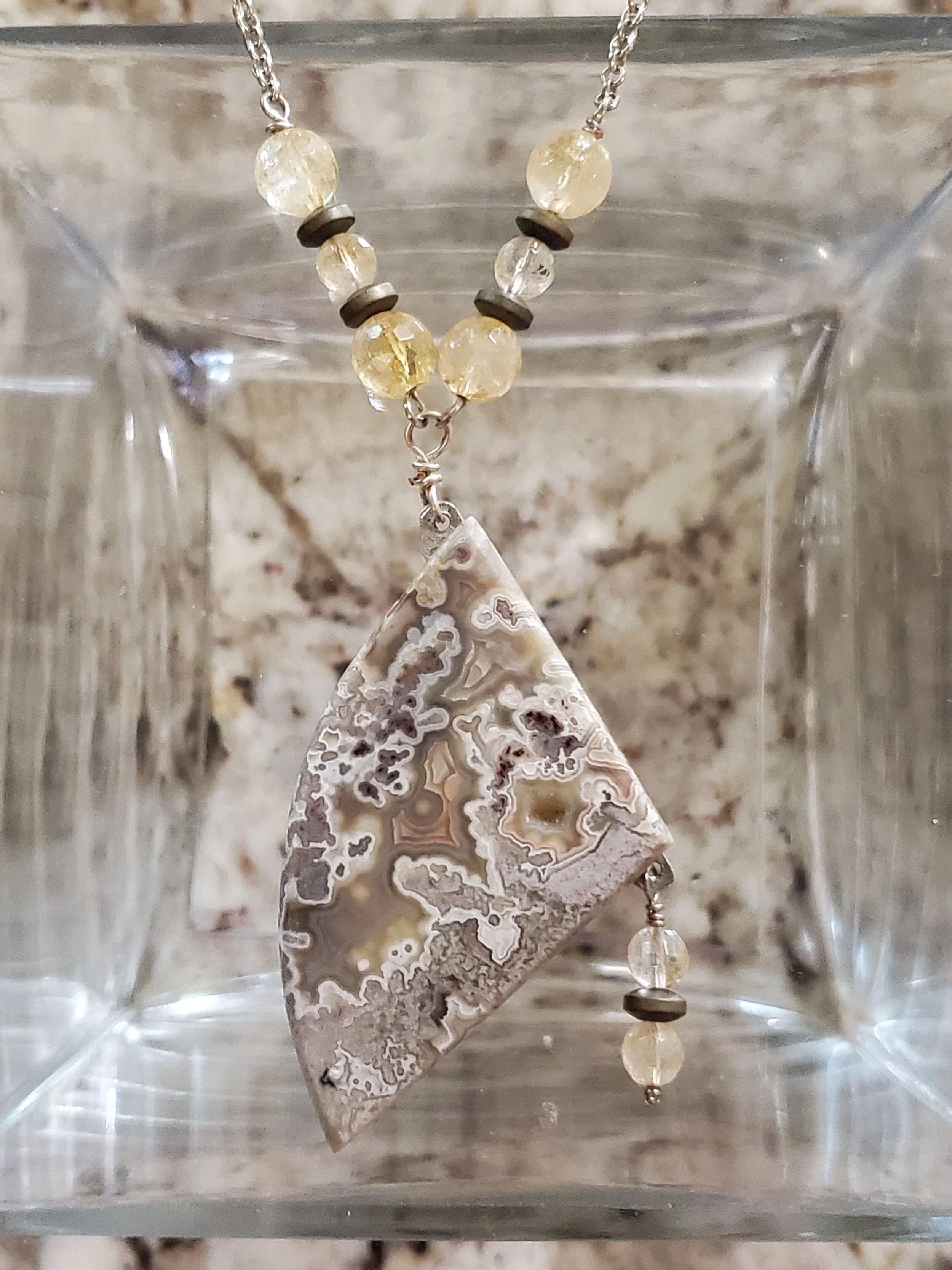 Fancy Lace Chihuahua Desert Agate