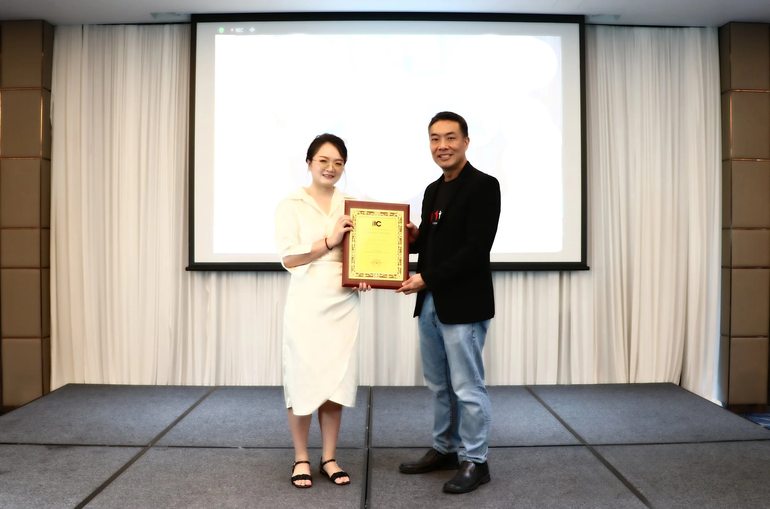1-TO-ALL | ITC ร่วมจัดงาน Next Generation of A/V พร้อมการเปิดตัว บริษัท วัน-ทู-ออล จำกัด ในฐานะ ITC Gold Distributor รายเดียวในประเทศไทย