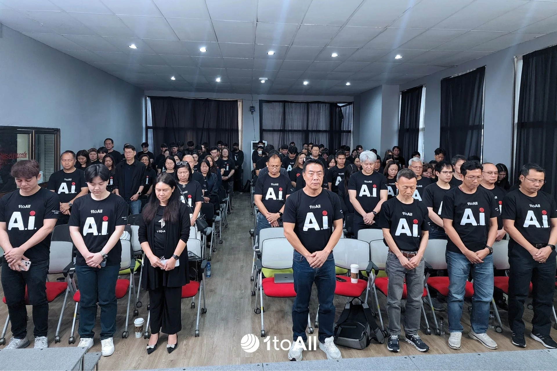 บริษัท วัน-ทู-ออล จำกัด ร่วมถวายความอาลัย “สมเด็จพระพันปีหลวง” 