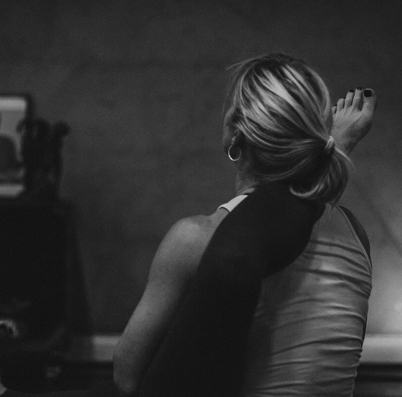 Ashtanga Yoga Oslo Astrid Holte Østbye Eka pada sirsasana