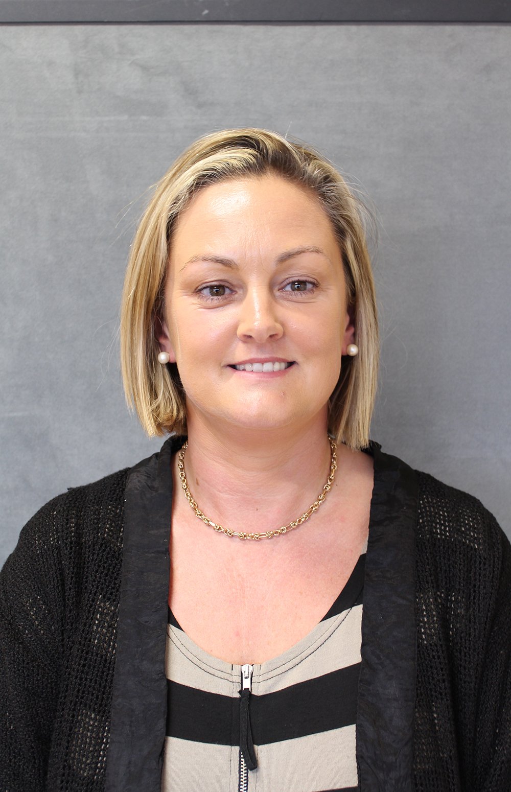 Secretary - Runaí Jessica (Copy)