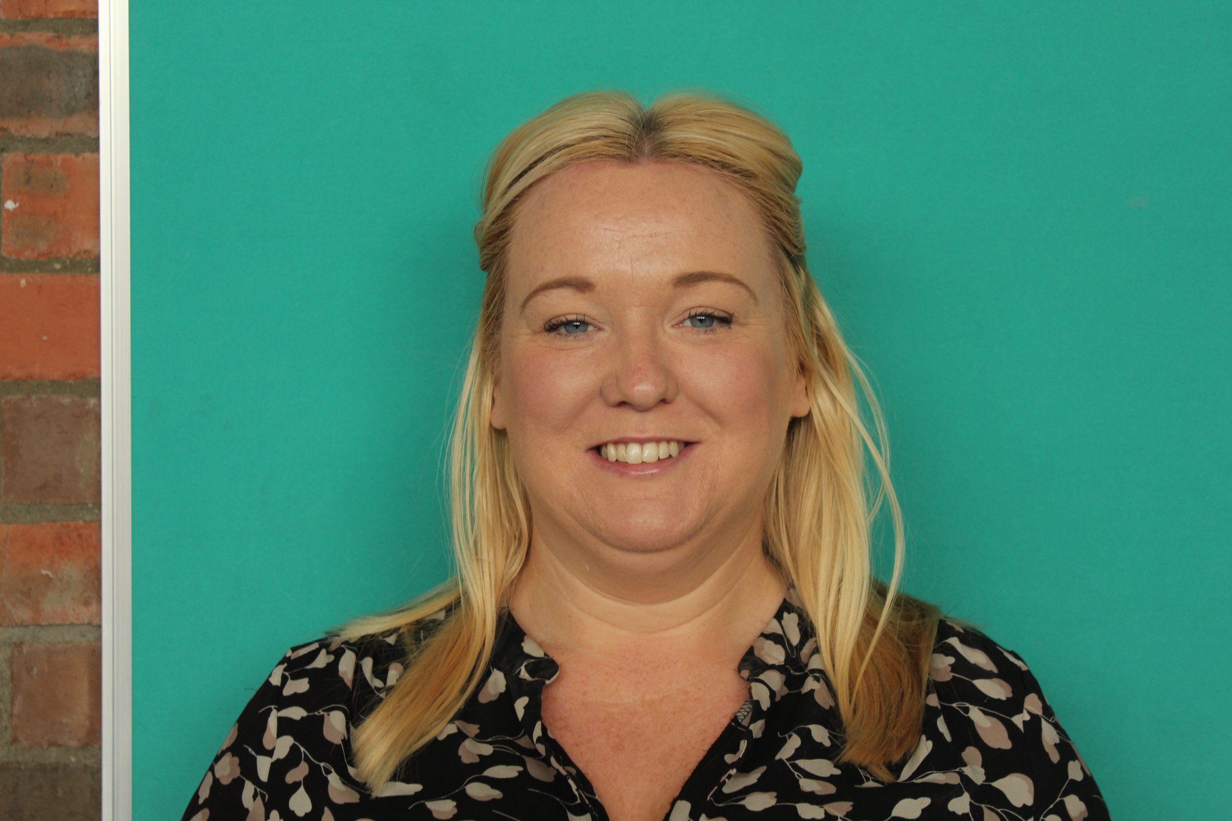 Secretary - Runaí Katrina