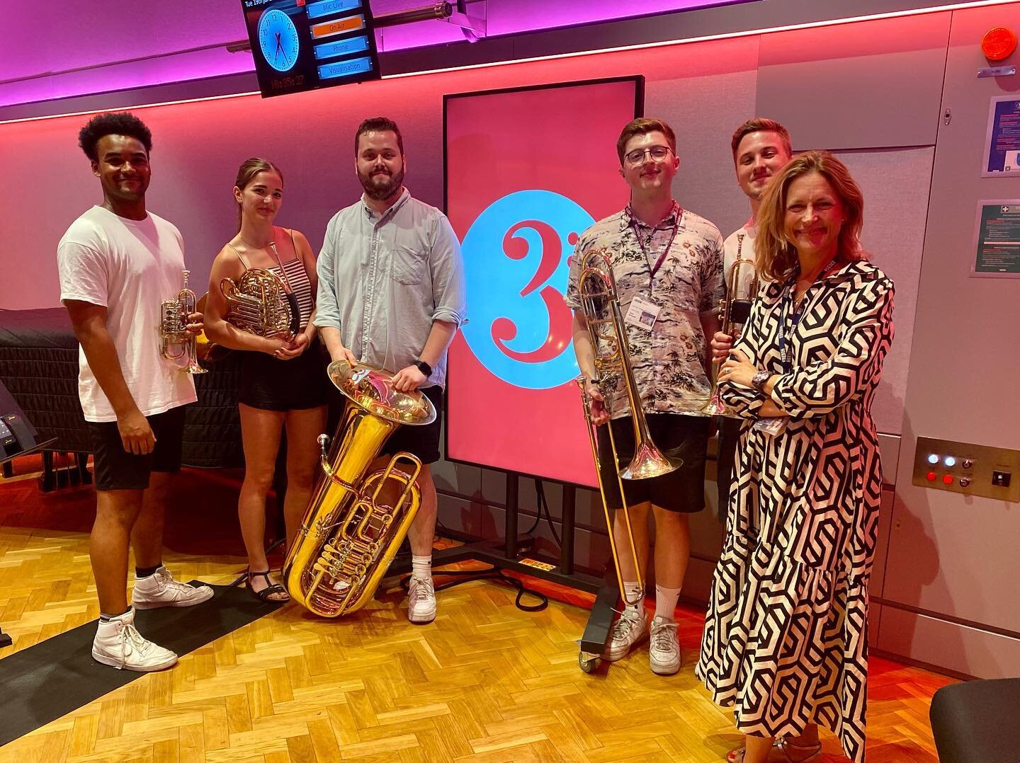 BBC Radio 3 In-Tune w/ @thekatiederham 🔥

Had a fab time playing a few tunes and having a chat with Katie live on air today - thanks so much for having us! ❤️

A big thank you to @citymusicfoundation for helping to make this possible 🎺

#bbc #intun